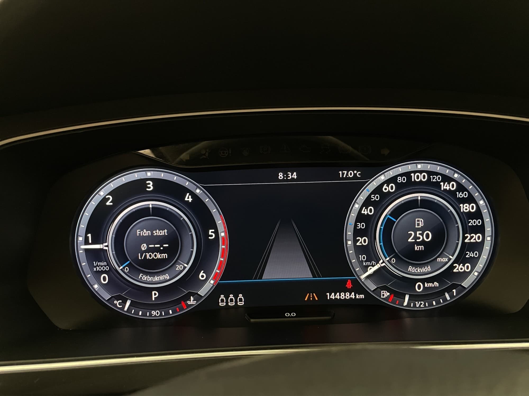 Volkswagen Tiguan 2.0 TDI 4M GT Drag Värmare Kamera Cockpit