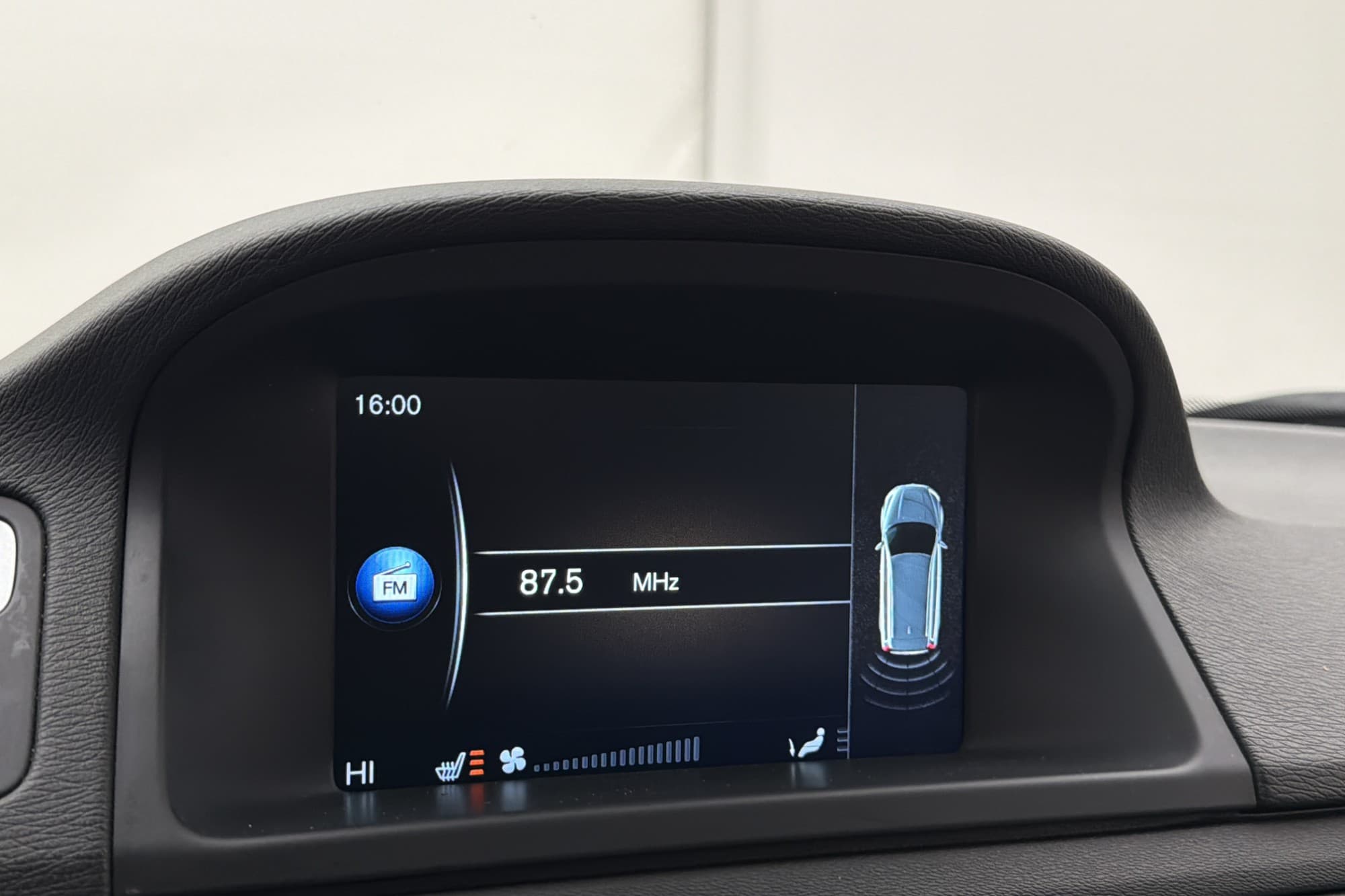 Volvo XC70 D4 AWD Summum Classic P-Värm Skinn Sensorer BLIS