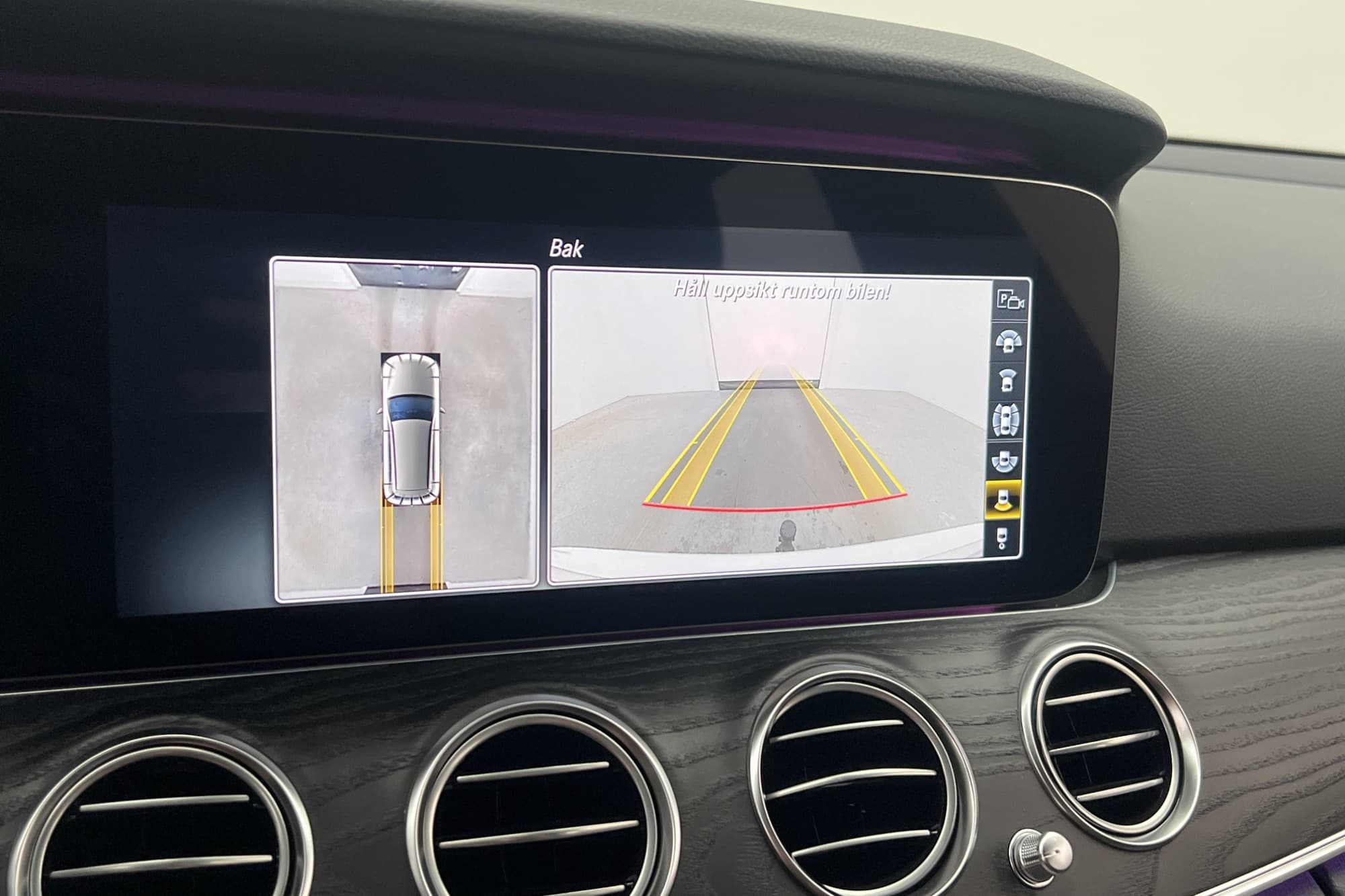 Mercedes-Benz E 220 T d 4M 194hk AMG Wide D-Värm 360° Drag