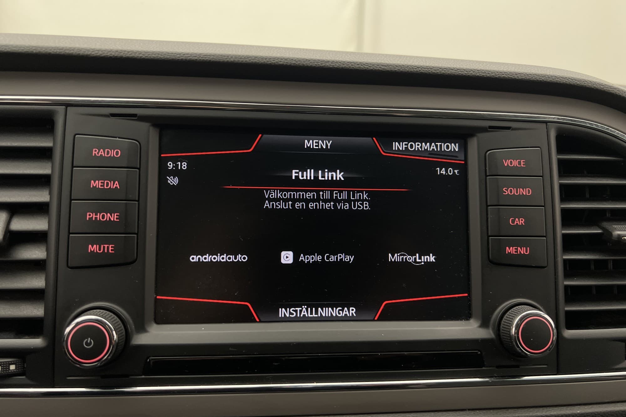 SEAT Leon X-Perience 1.6 TDI 4D Kamera CarPlay Sensorer Drag