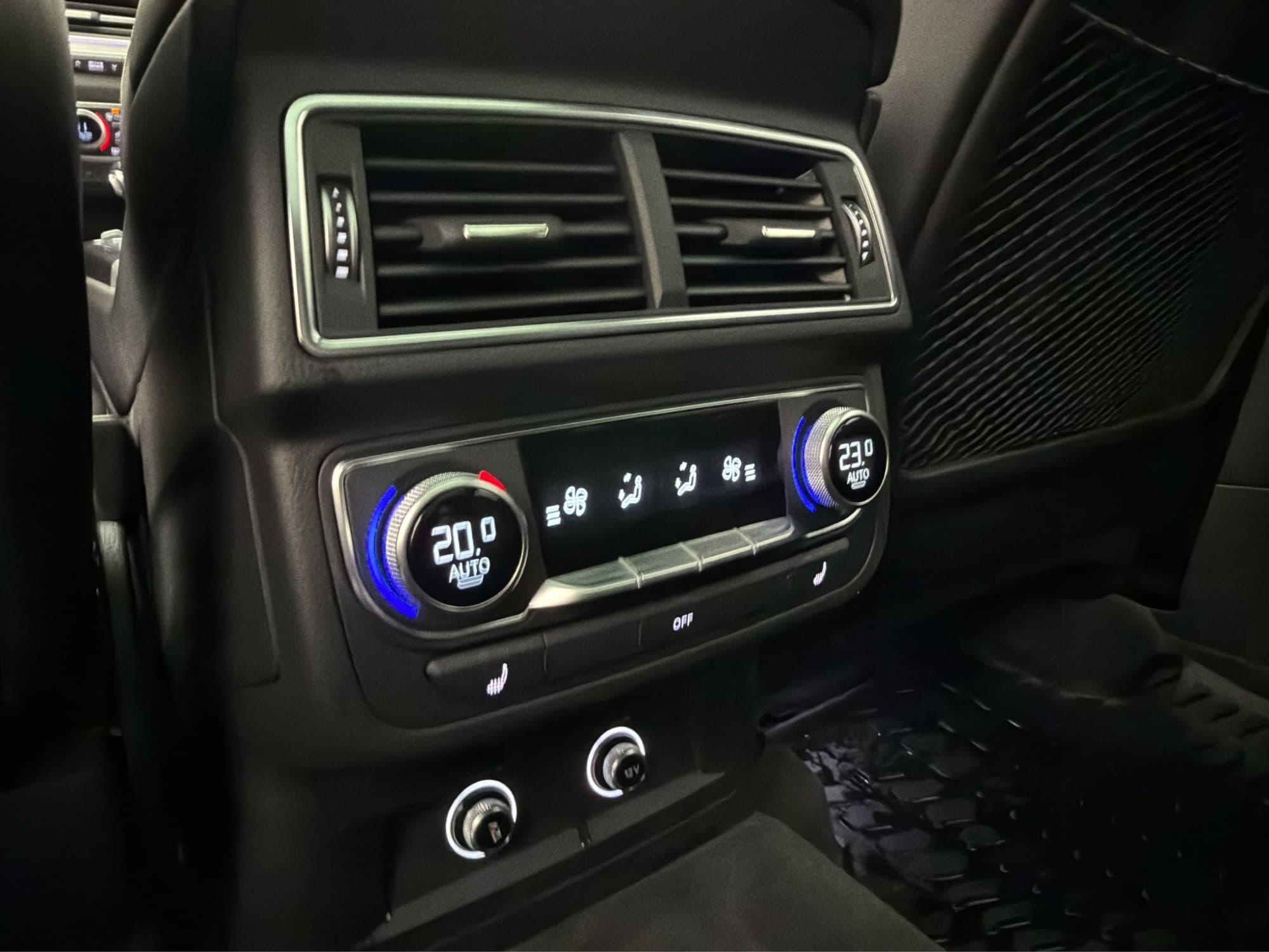 Audi Q7 3.0 TDI Q S Line 7-sits Cockpit Pano BOSE Skinn 272h