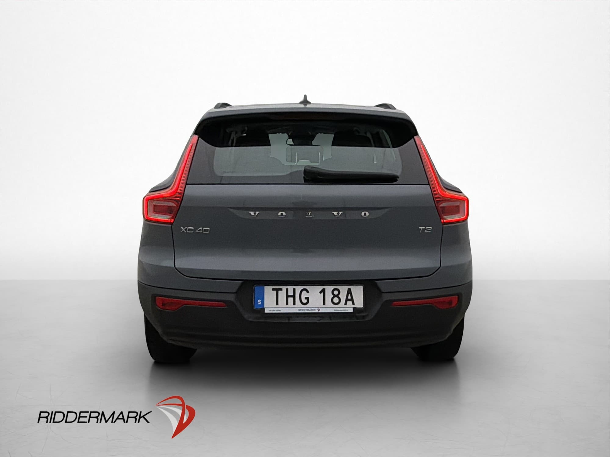 Volvo XC40 T2 129hk Kinetic VOC Värmare Kamera Rattvärme