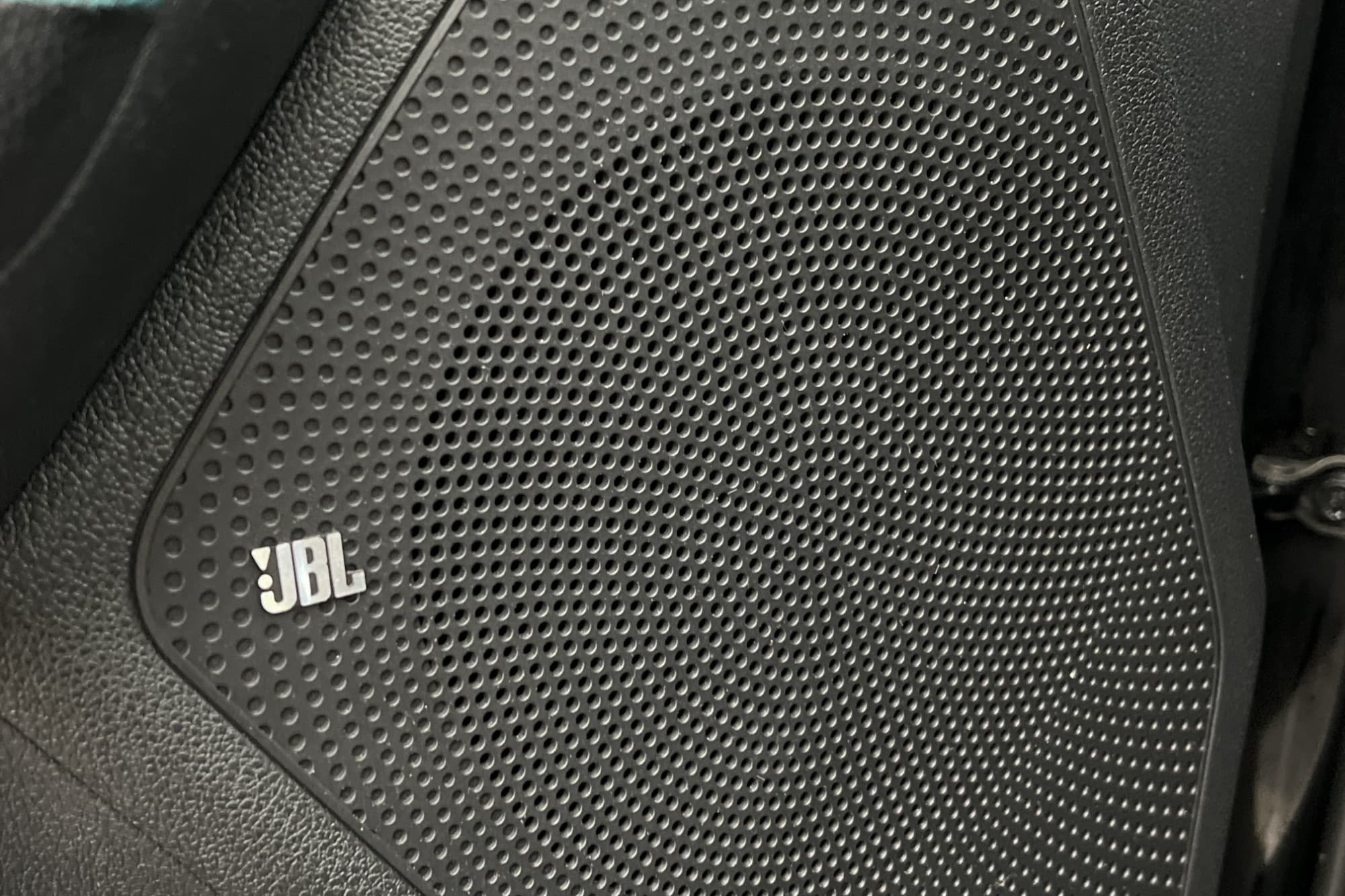 Kia E-Niro 64 kWh Advance Plus Tech Taklucka JBL Kamera