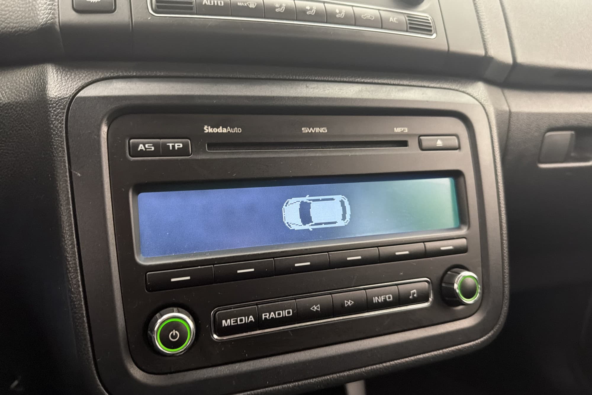 Skoda Fabia TSI 86hk Elegance P-Sensorer Farthållare Drag