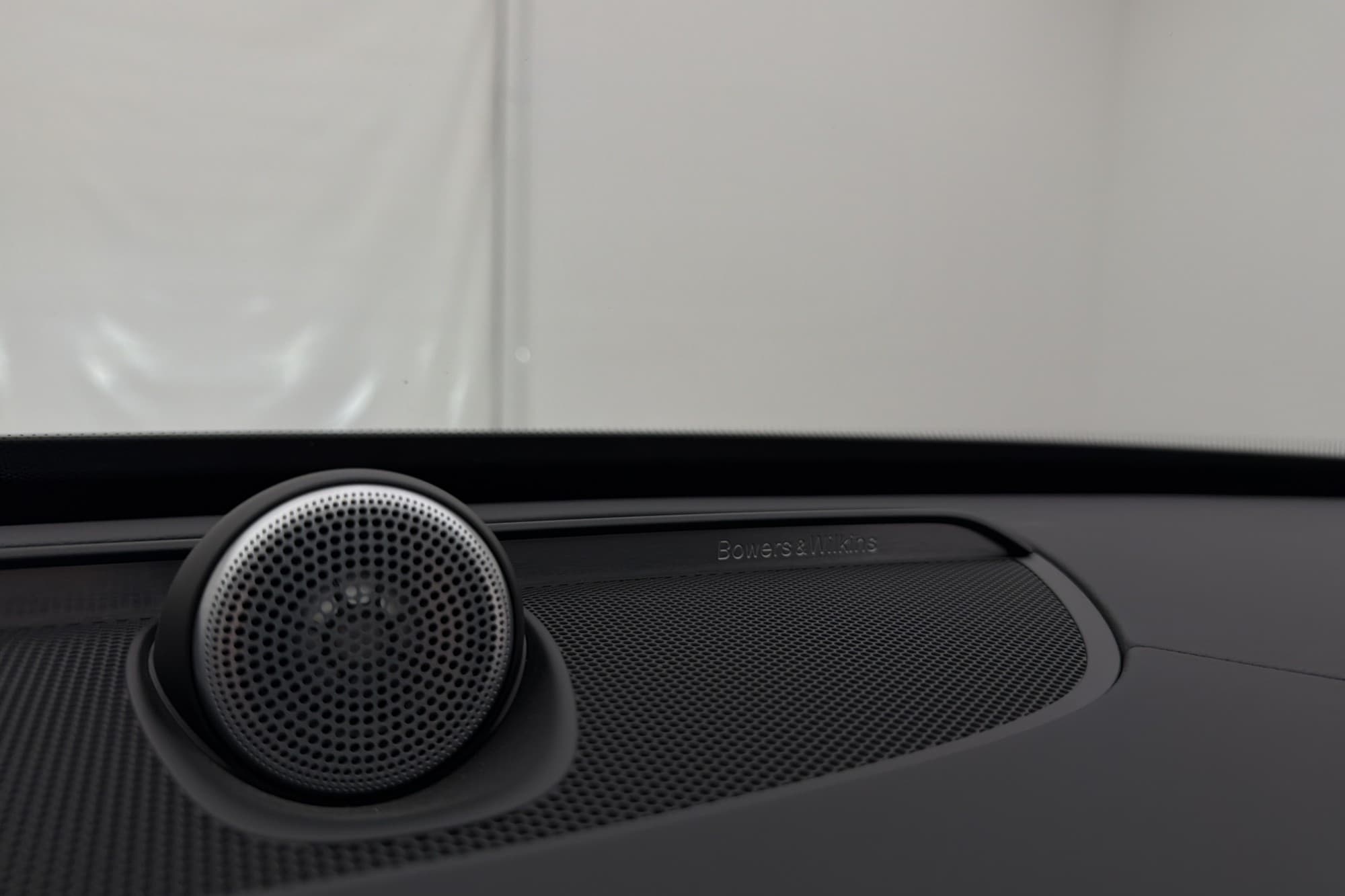 Volvo XC90 Recharge T8 AWD R-Design B&W 7-Sits 360° Pano