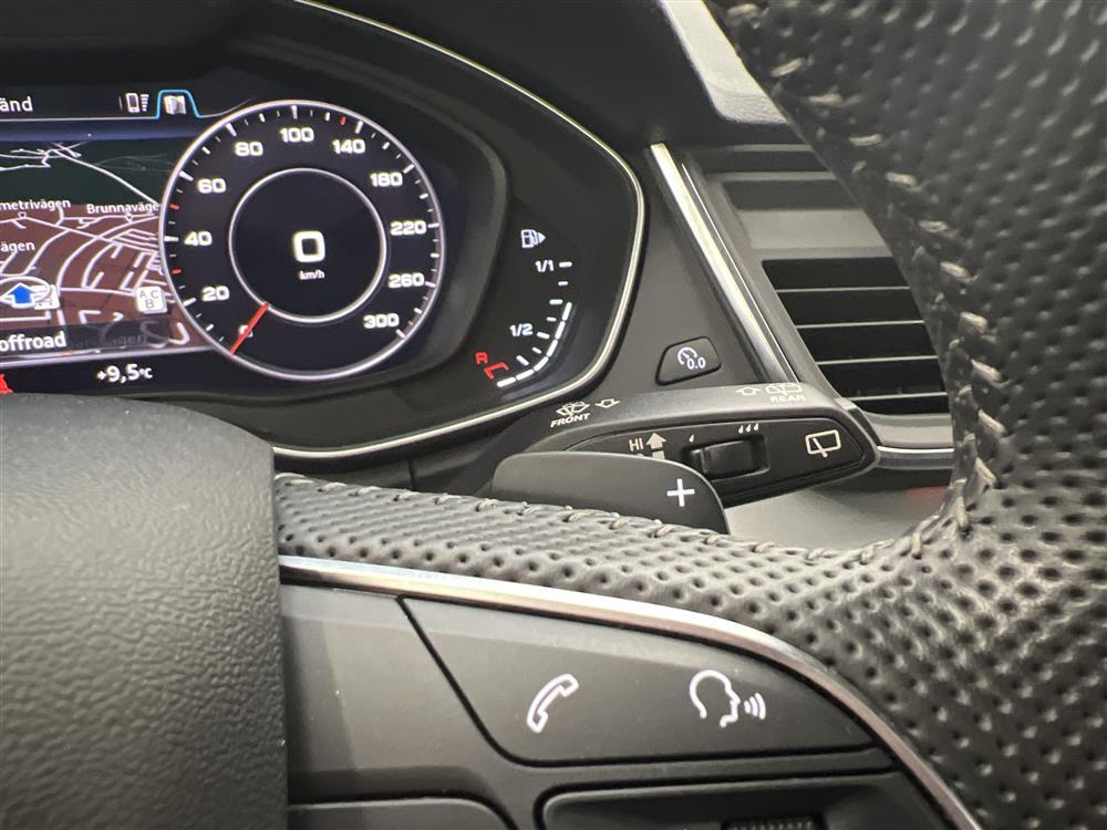 Audi Q5 45 TDI Quattro 231hk S-Line Cockpit Värmare GPS Draginteriör