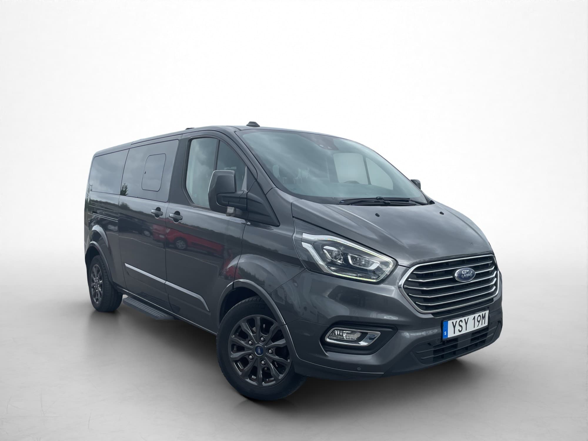 Ford Tourneo Custom Titanium 185hk Värm 9-Sits CARPLAY Moms