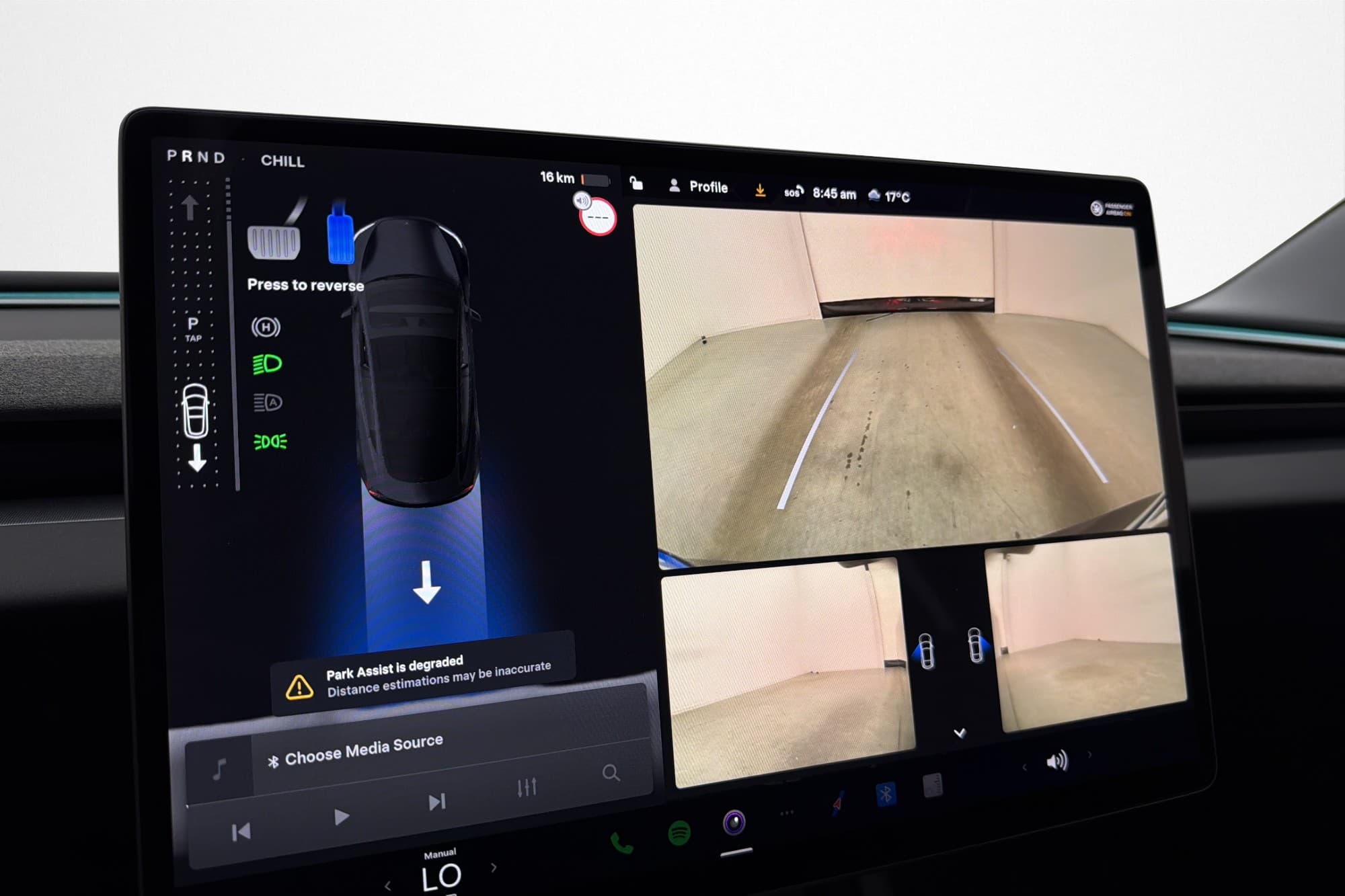 Tesla Model 3 Long Range AWD Autopilot Svensksåld MOMS