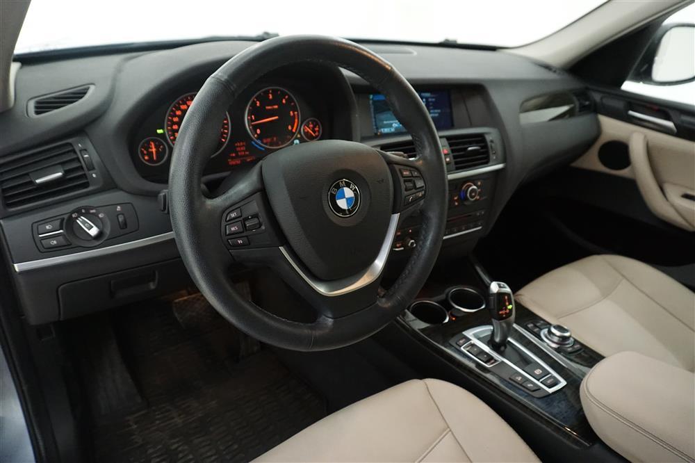 BMW X3 xDrive30d 258hk Skinn M-värm B-Kam Navi Nyservad