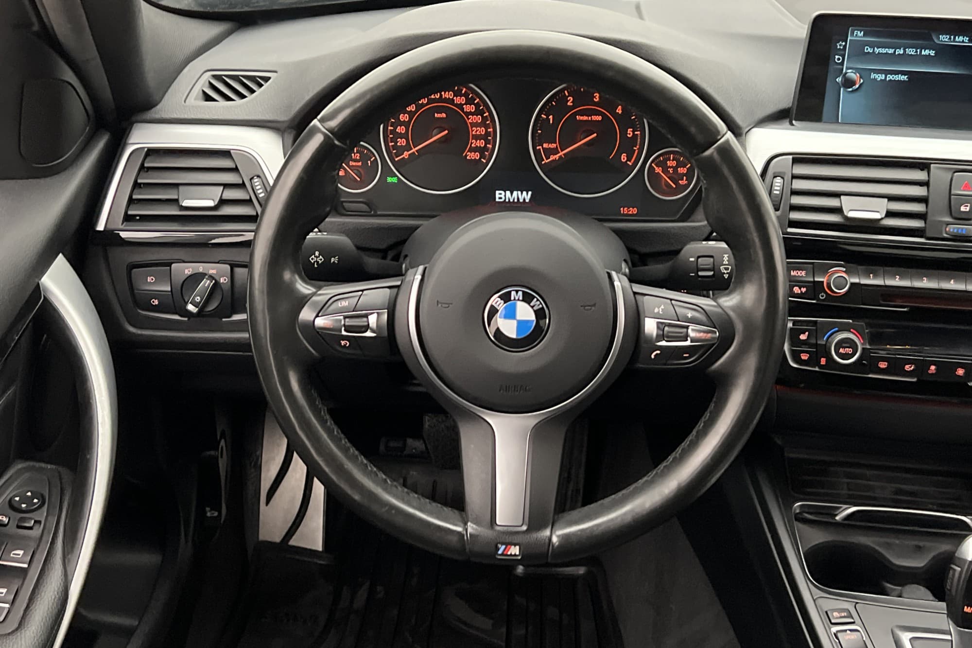 BMW 330 d xDrive M Sport HiFi Surround Navi Skinn Elstolar