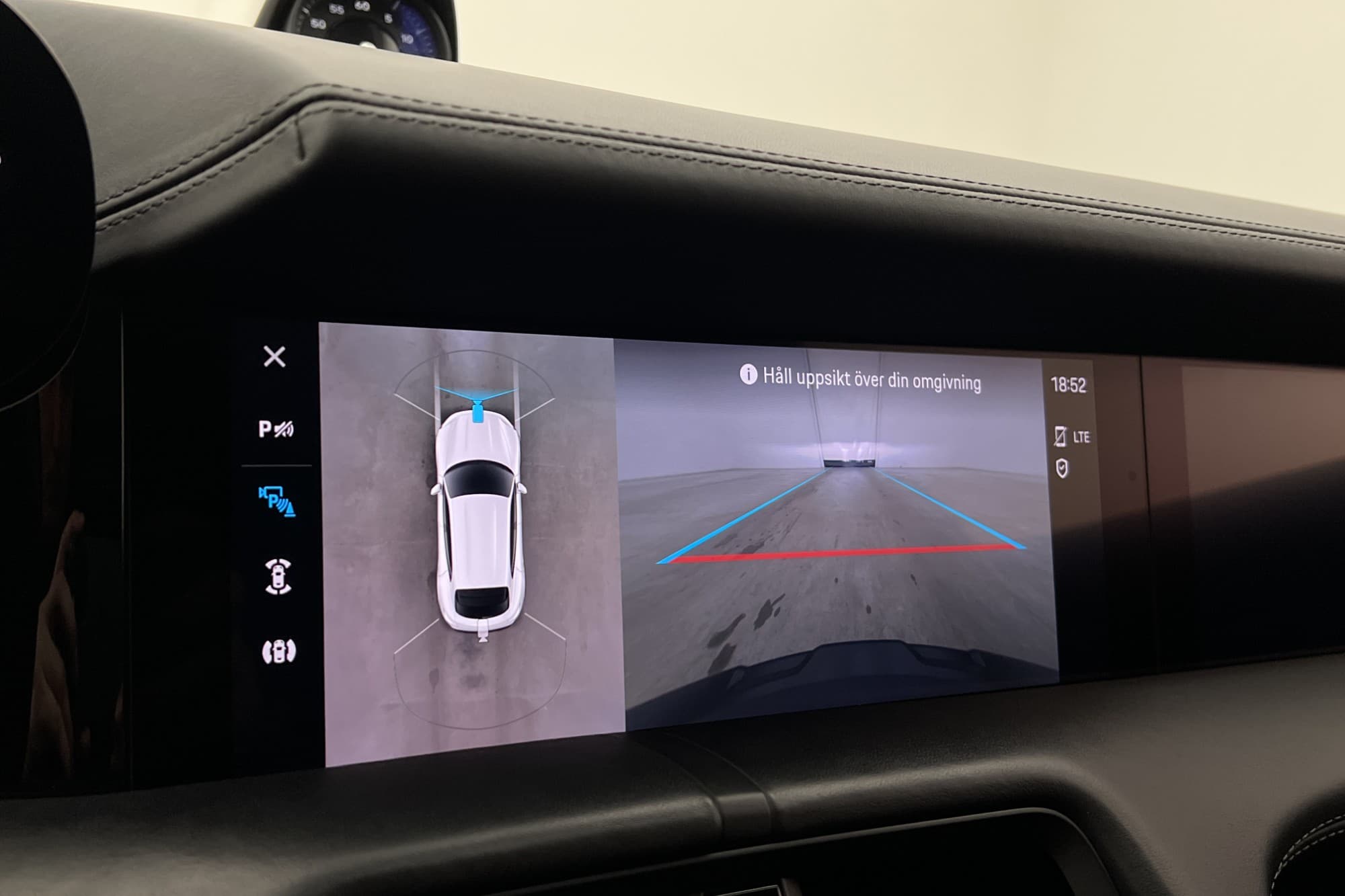 Porsche Taycan 4S Cross Turismo Pano BOSE Passagerardisplay