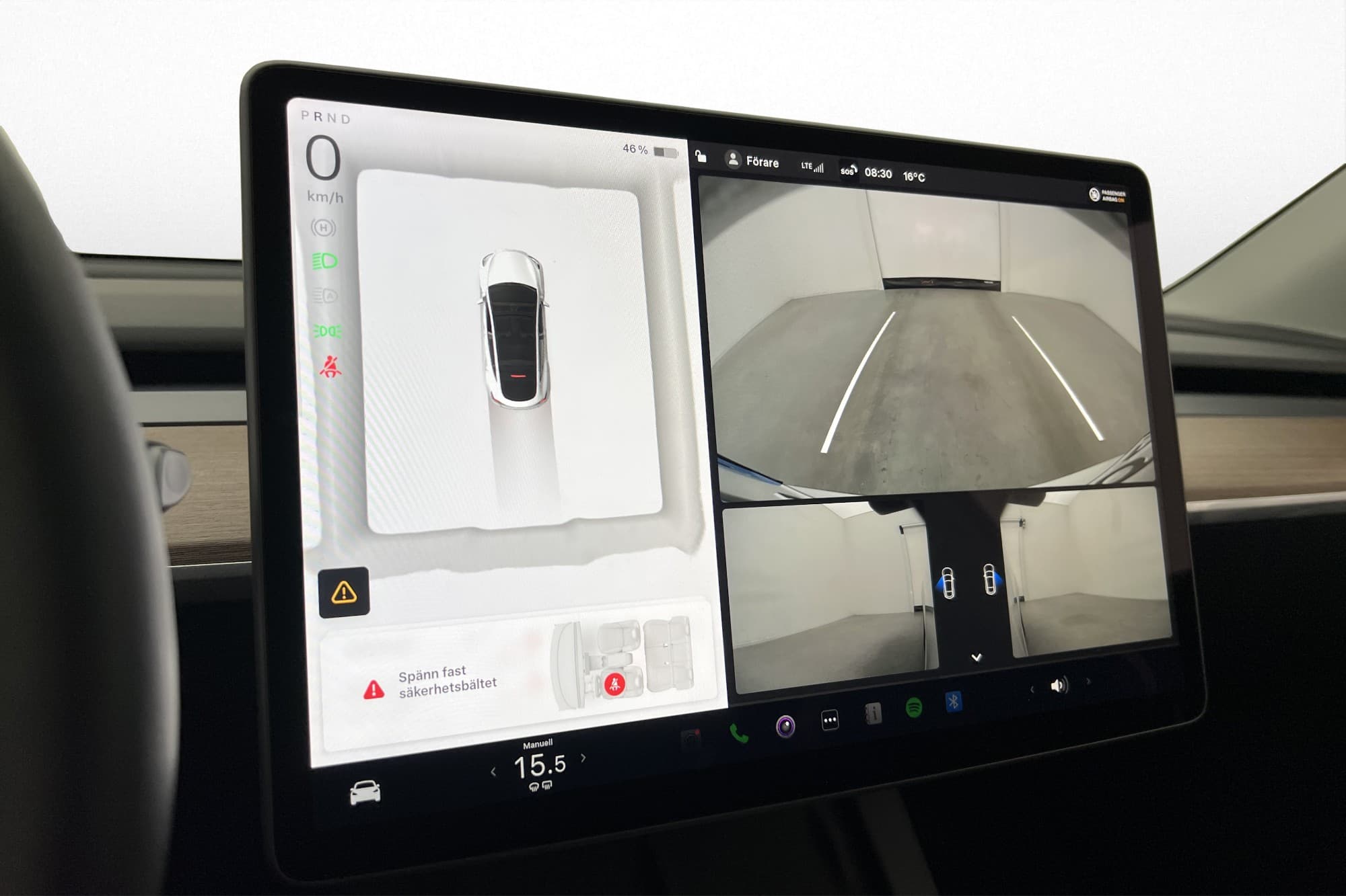 Tesla Model Y Long Range AWD Autopilot En-Brukare Svensksåld