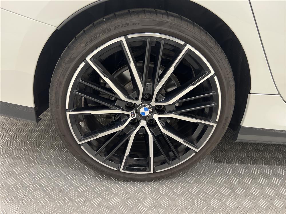 BMW 218d Gran Coupé 150hk M-Sport HiFi Kamera Navi MOMSinteriör
