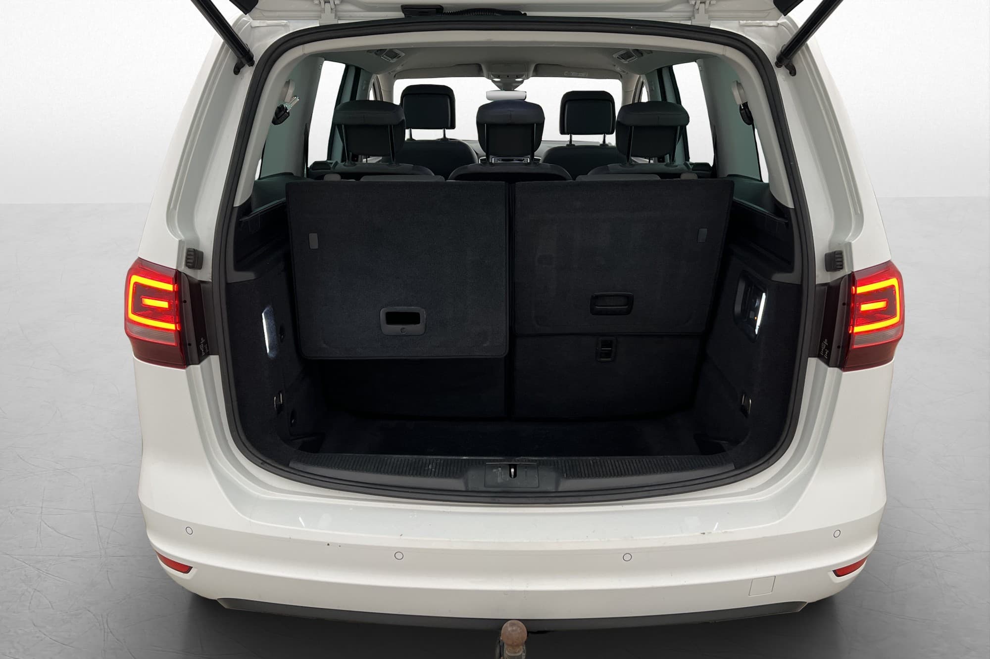 Volkswagen Sharan 2.0 TDI 4M 7-Sits D-Värm Kamera Drag Navi