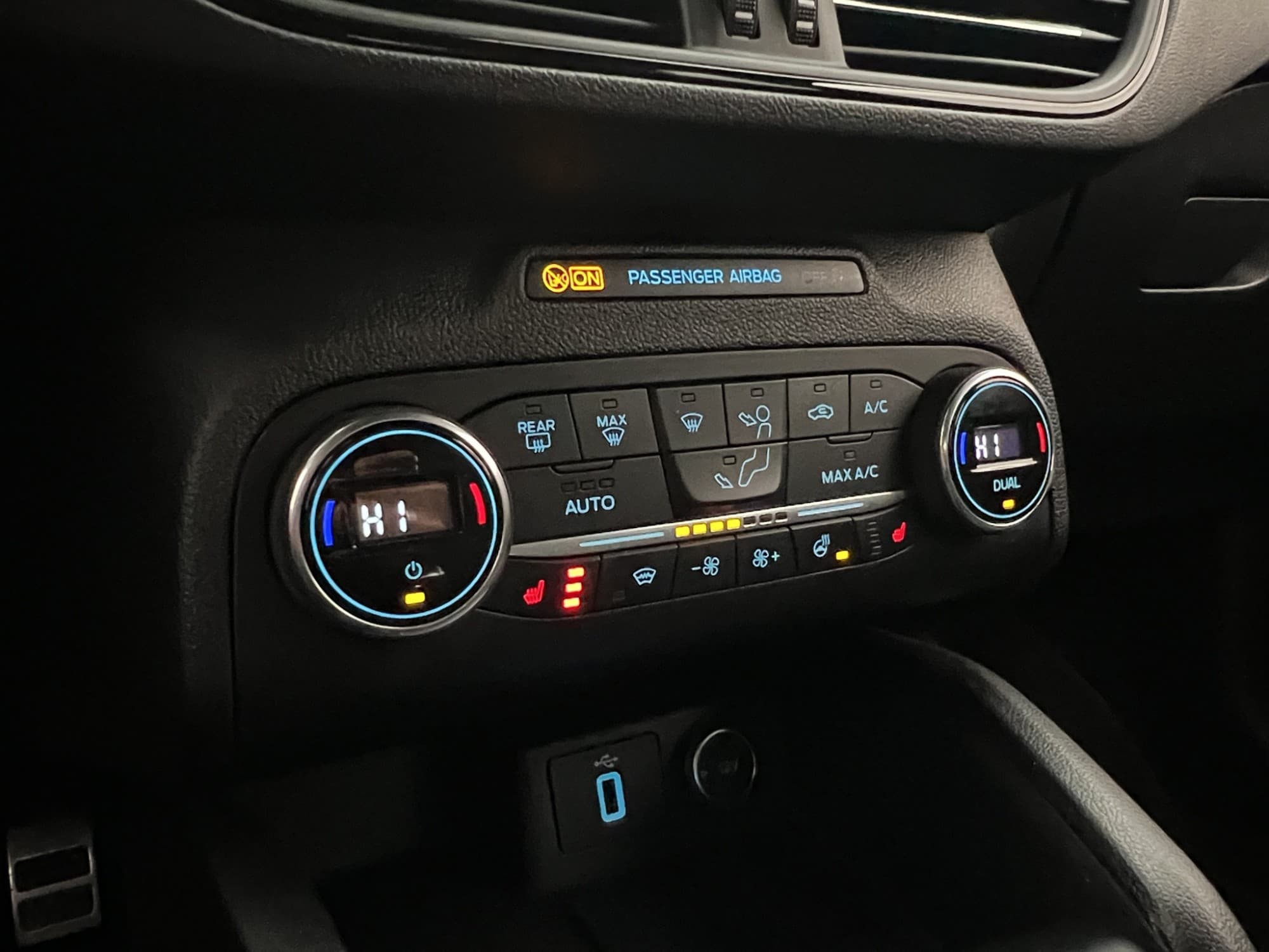 Ford Focus 1.0 ST-Line Kamera Adapt-fart Keyless Låg skatt