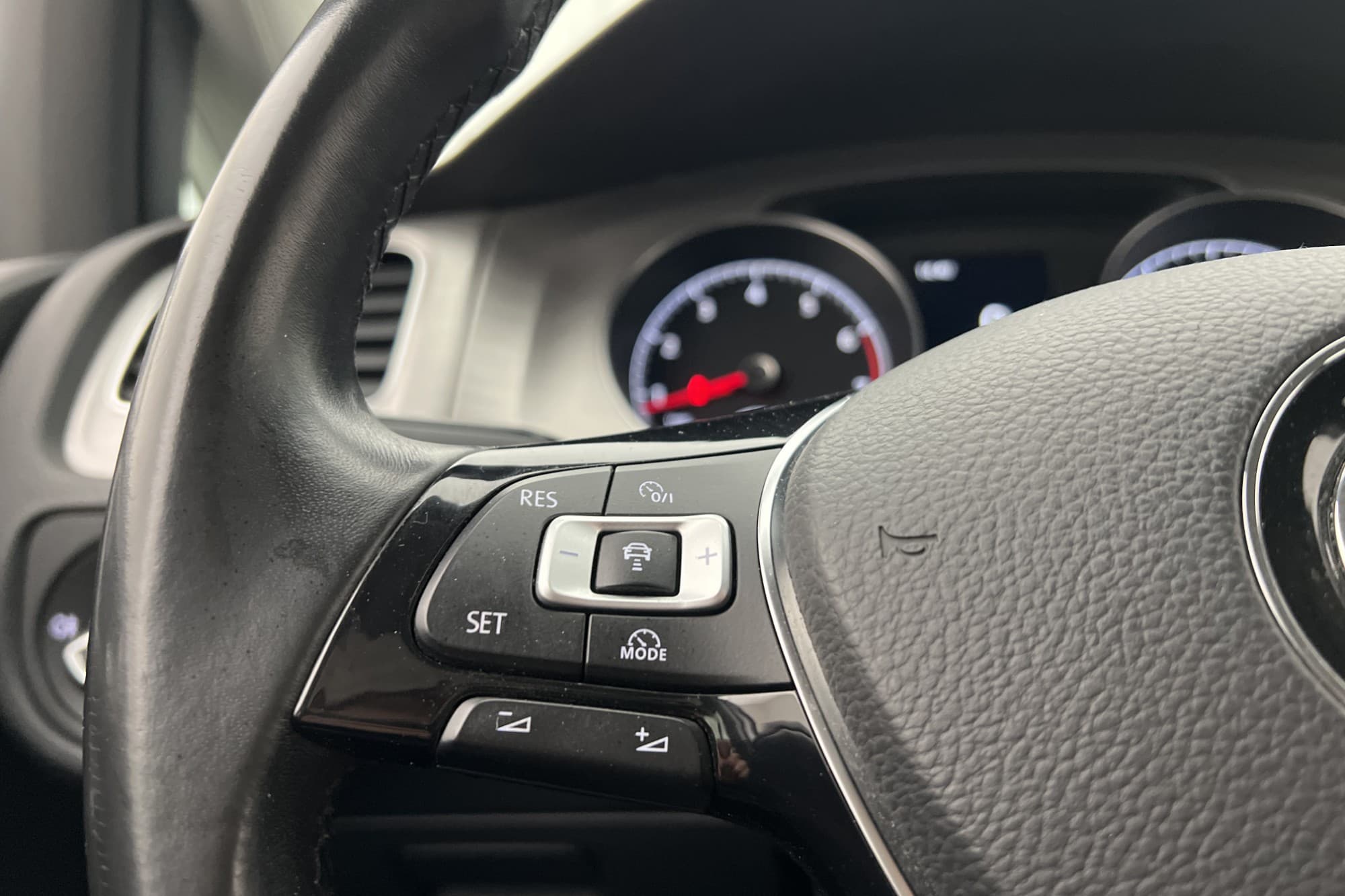 Volkswagen Golf 1.2 TSI 110hk Adapt-fart CarPlay 0,49L/Mil