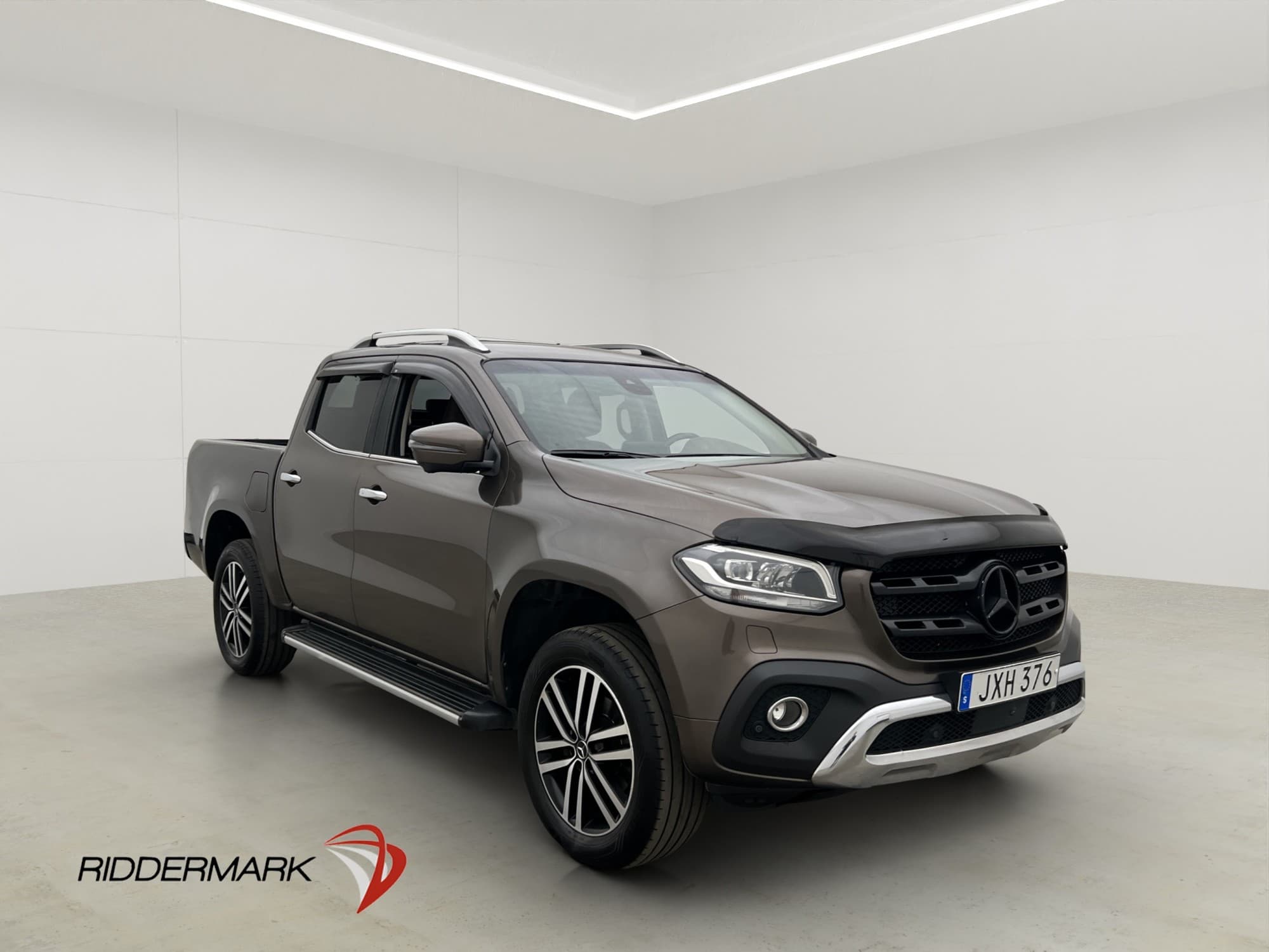 Mercedes-Benz X 250