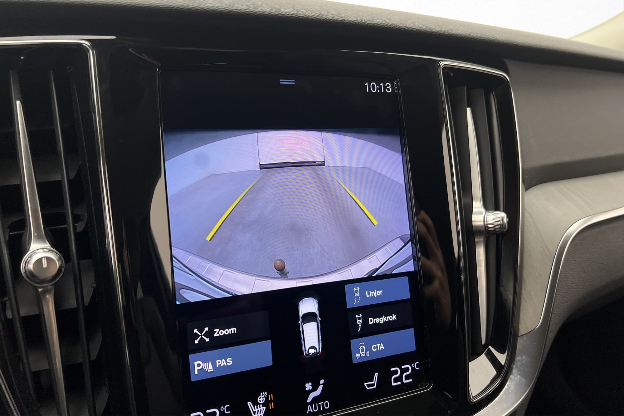 Volvo V60 T8 AWD Inscription Värm VOC Skinn H/K Kamera DRAG