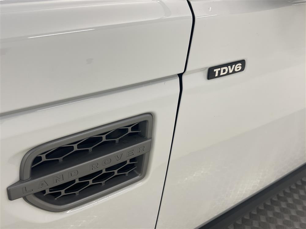 Land Rover Discovery 4 3.0 TDV6 210hk D-Värm Drag Skinn interiör