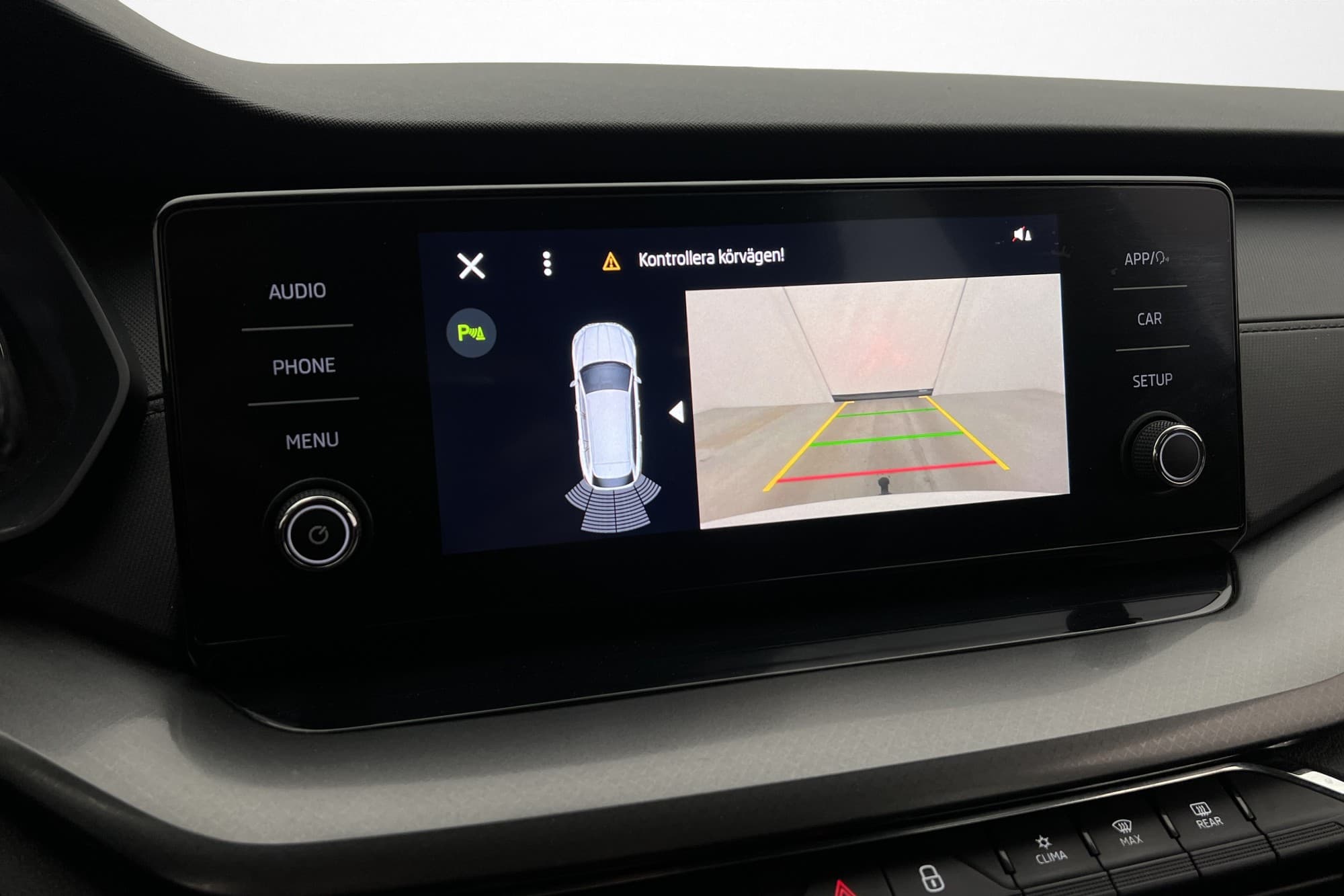 Skoda Octavia TDI 4x4 150hk Dragkrok Värmare Kamera CarPlay