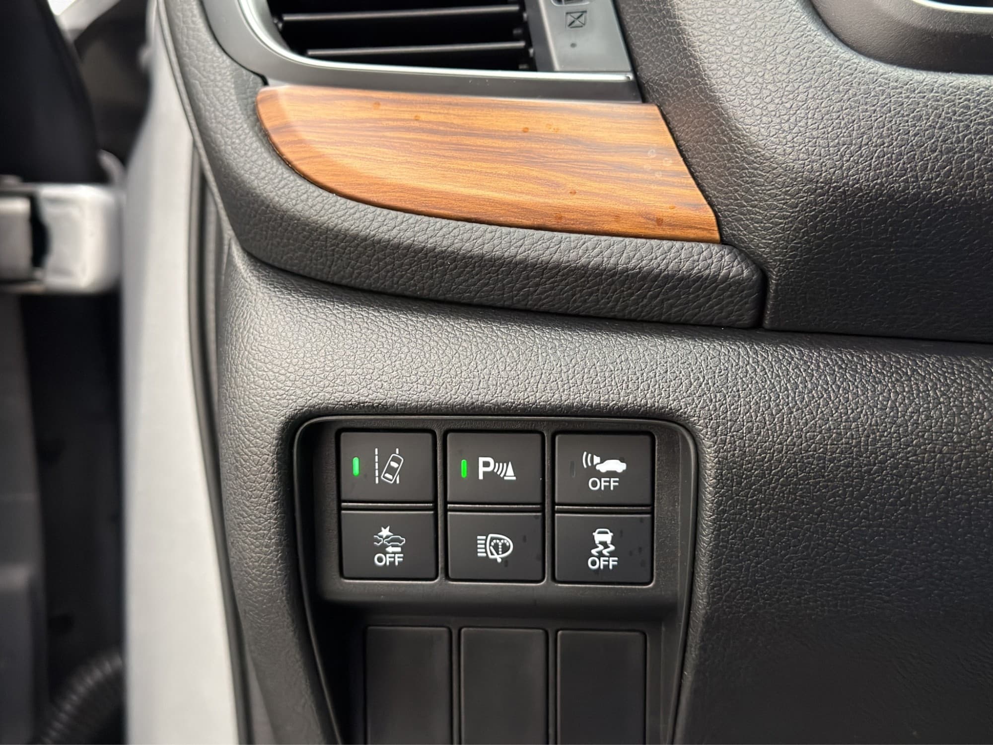 Honda CR-V Hybrid E-CVT AWD 215hk Elegance Kamera Navi Drag