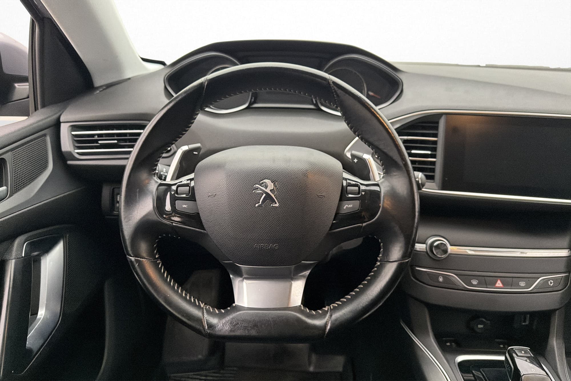 Peugeot 308 1.5 131hk Active Värmare P-Sensorer Bluetooth