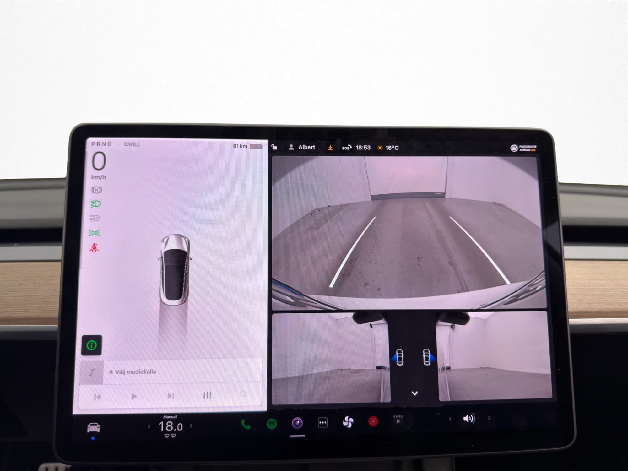 Tesla Model 3 Performance AWD MOMS Svensksåld Autopilot