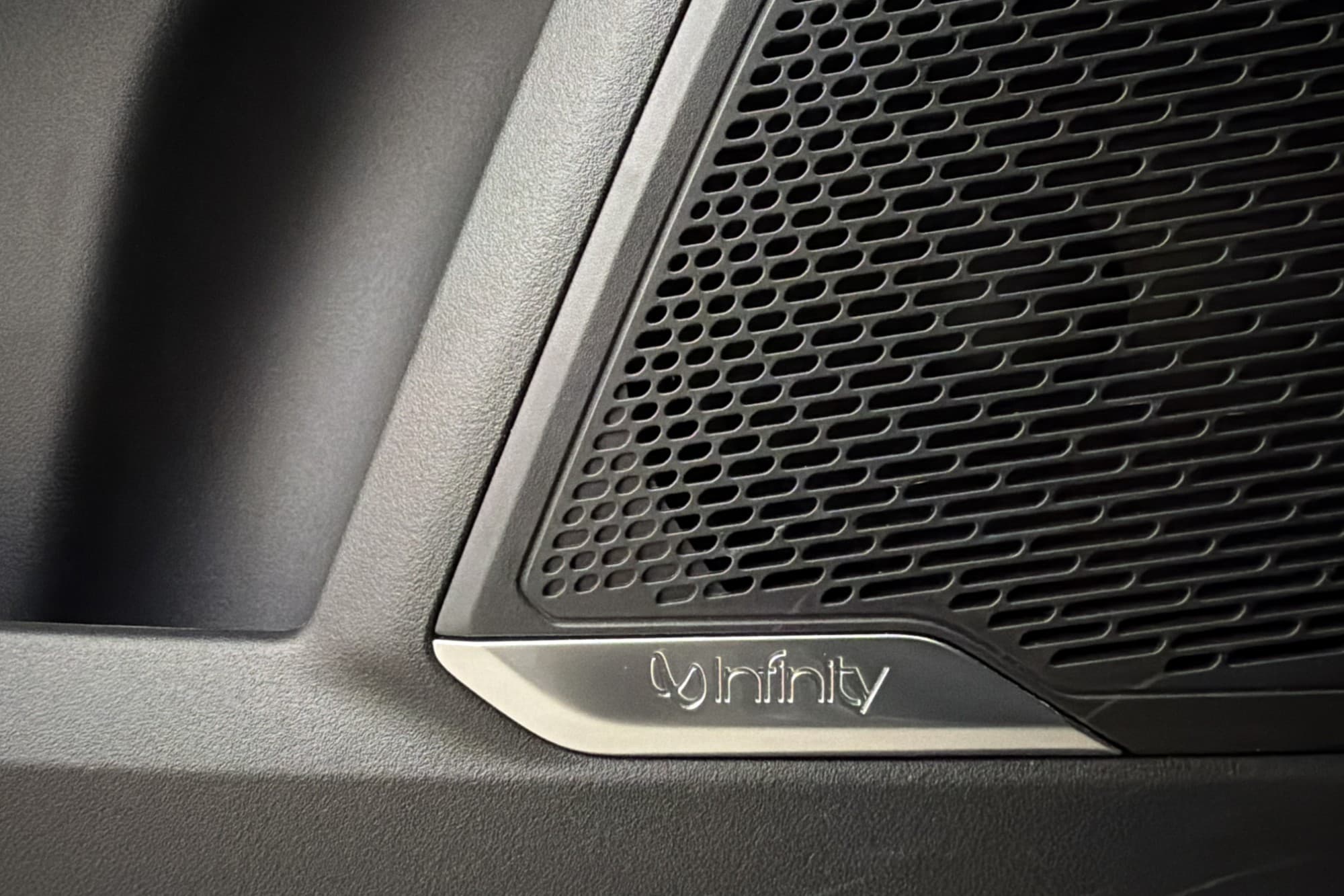 Lynk & Co 01 PHEV 261hk Panoramaglas Infinity Kamera CarPlay