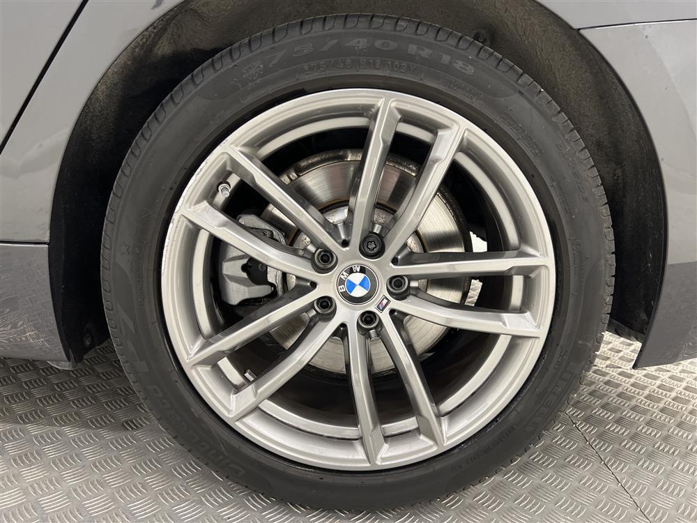 BMW 520d xDrive 190hk M Sport Drag D-Värm Navi 0,44L/milinteriör