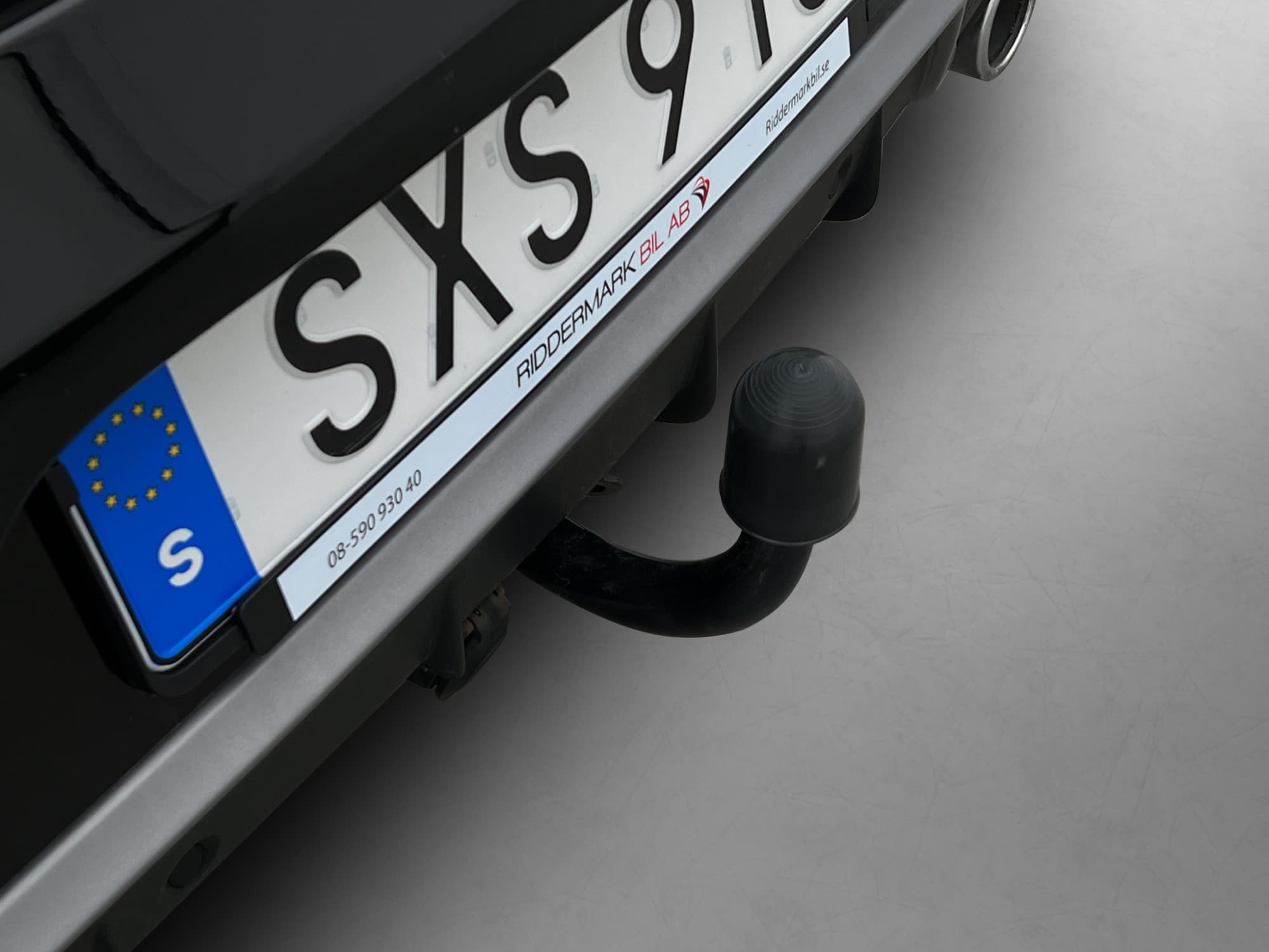 Volvo V40 D3 R-Design VOC Värmare Kamera BLIS Elstol Drag