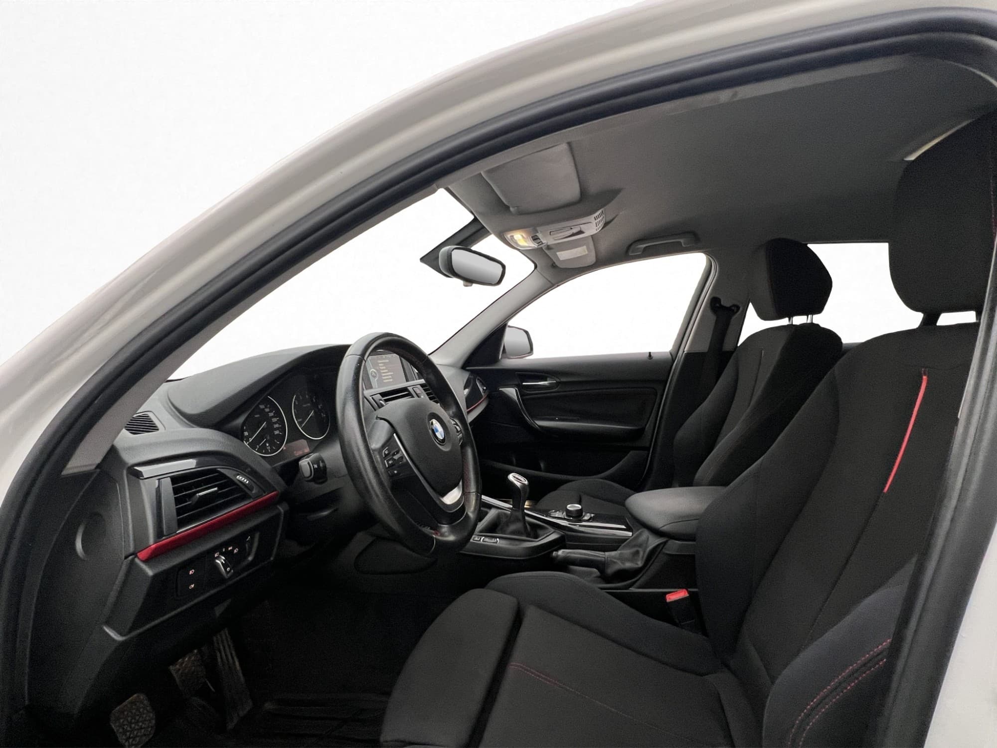 BMW 116i 136hk Sport line P-Sensorer Keyless Farthållare