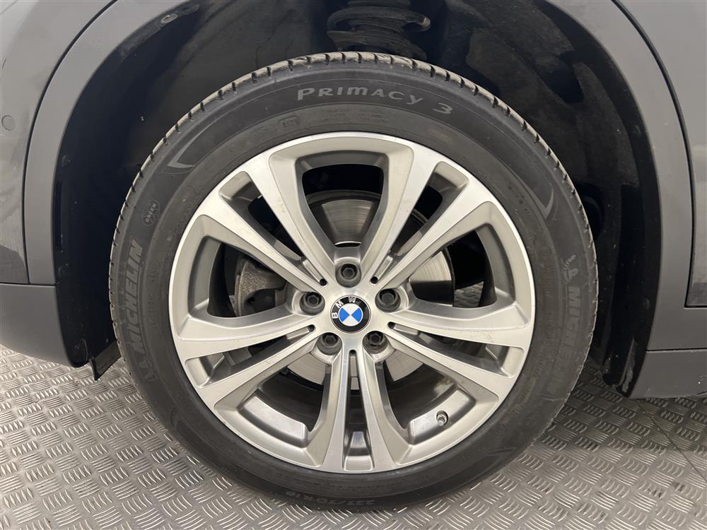 BMW X1 xDrive18d Sport-Line B-kam PDC Välservad 0,47l/milinteriör