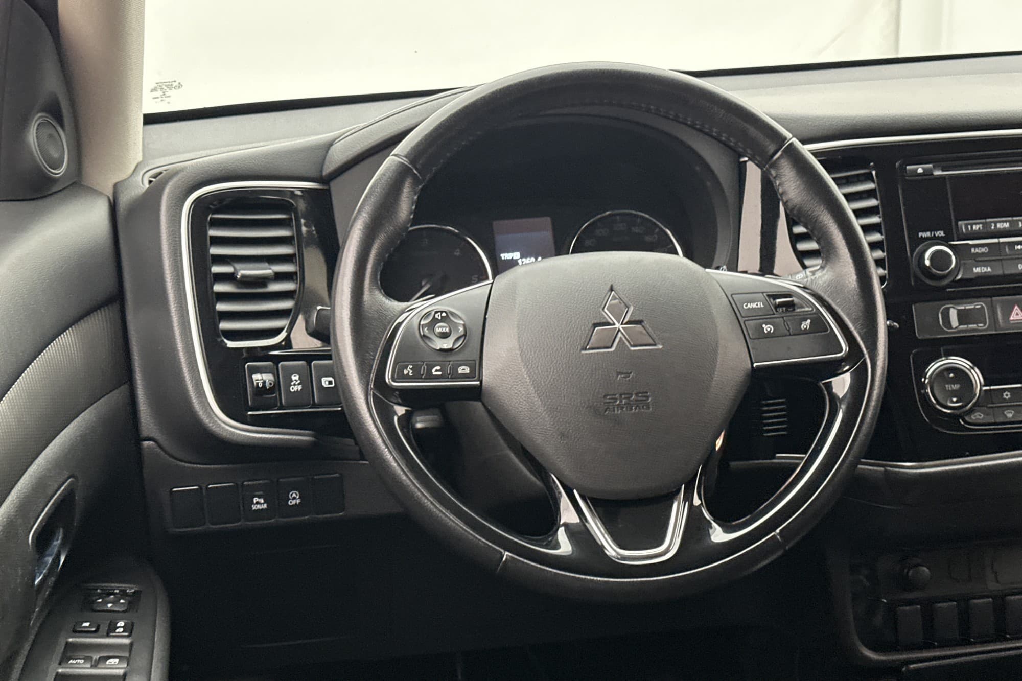 Mitsubishi Outlander 2.2 Di-D Sensorer Bluetooth 0,48L/mil
