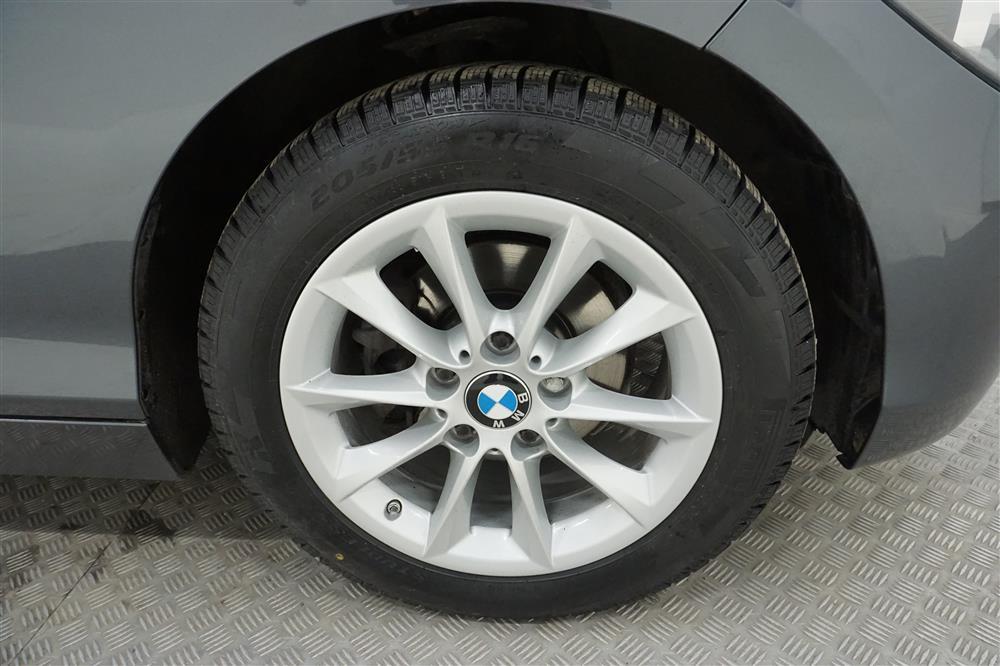 BMW 118d 143hk Sport-Line Drag P-sensor 0,44l/milinteriör