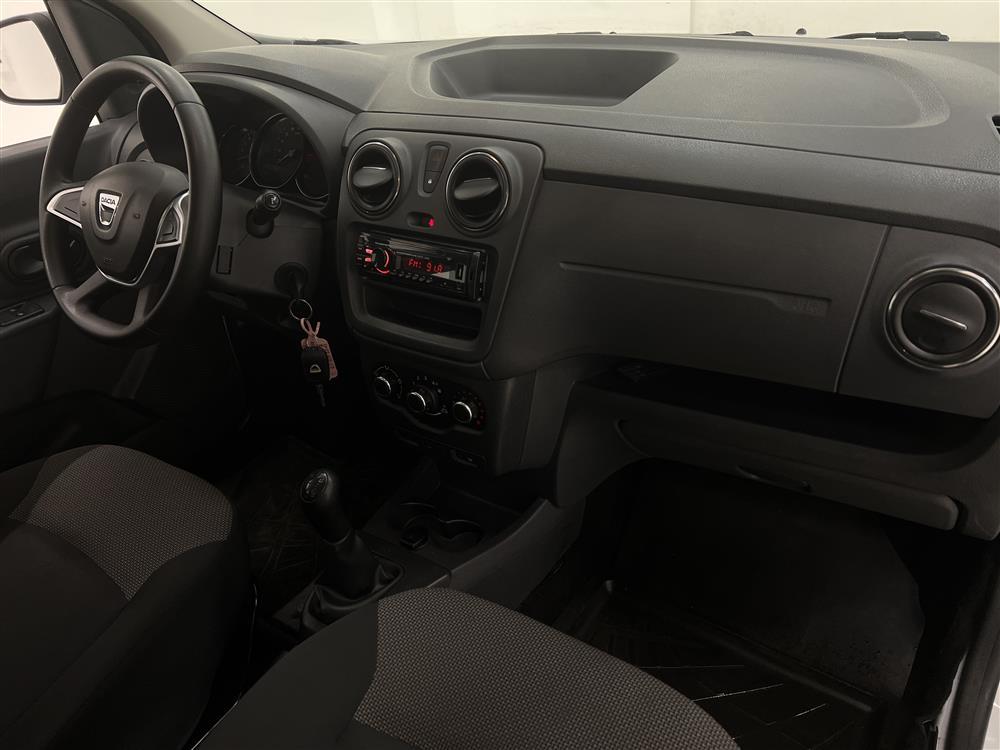 Dacia Lodgy 1.2 TCe 7 sits 0,48L/Mil Skatt 646 krinteriör