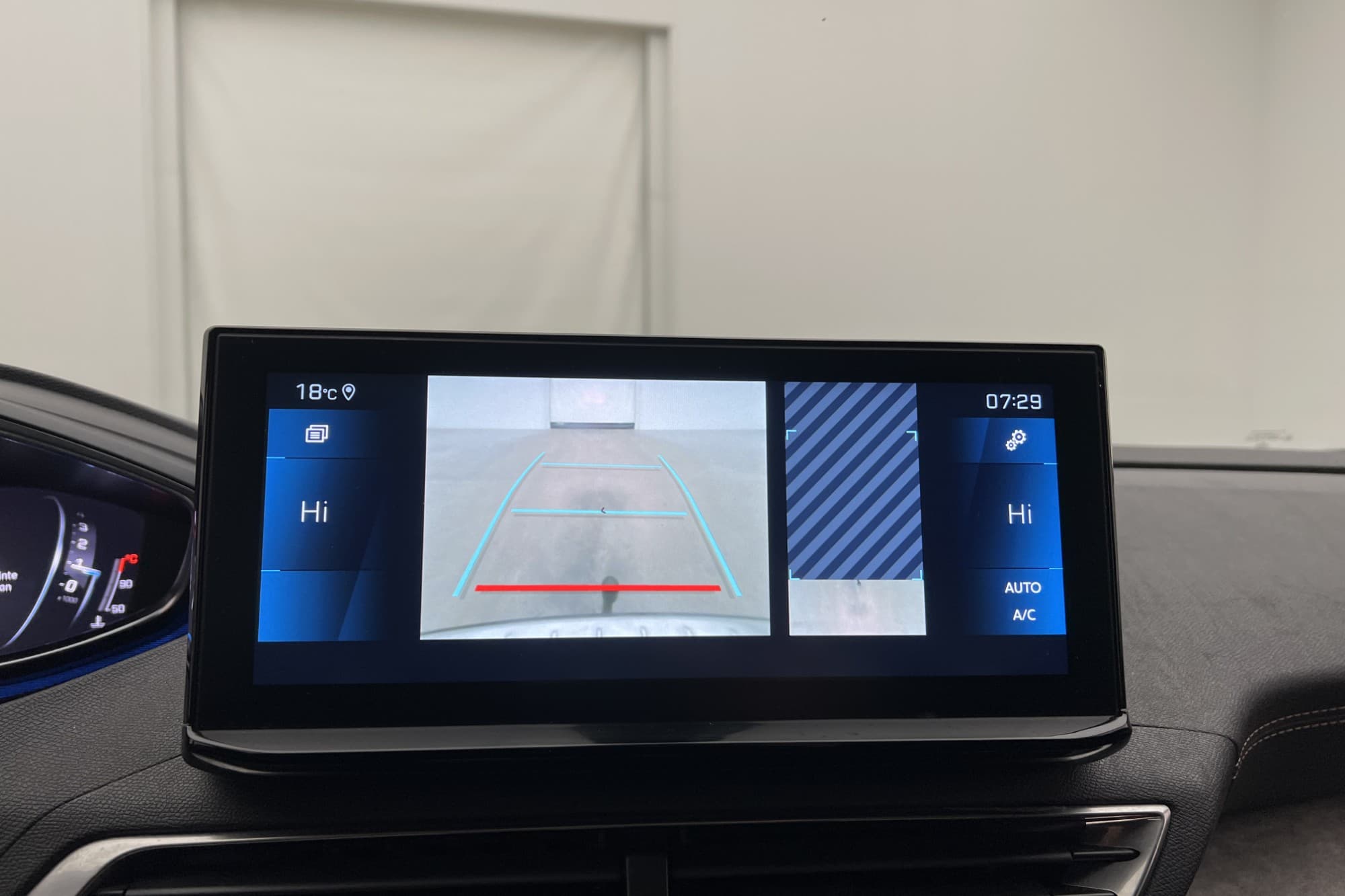 Peugeot 5008 1.2 PureTech 131hk GT 7-sits Kamera Drag Navi