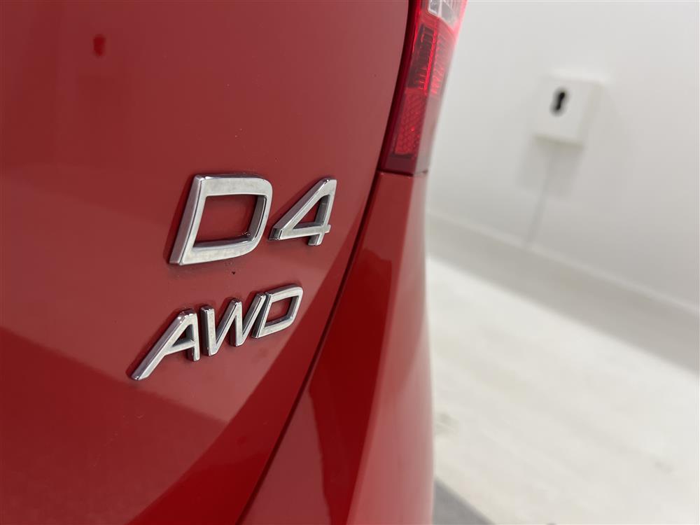 Volvo V60 D4 AWD 163hk R-Design Navi D-Värm T-Lucka Skinn