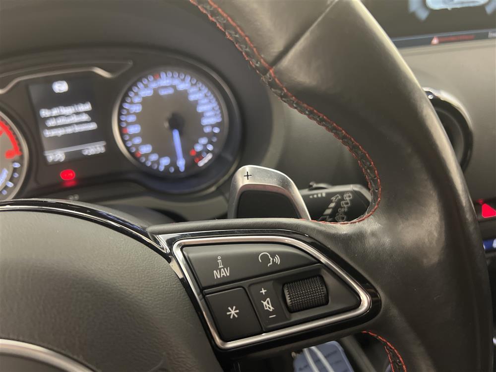 Audi S3 2.0 TFSI SB Quattro 300hk B&O GPS Välserv 0,69l/milinteriör