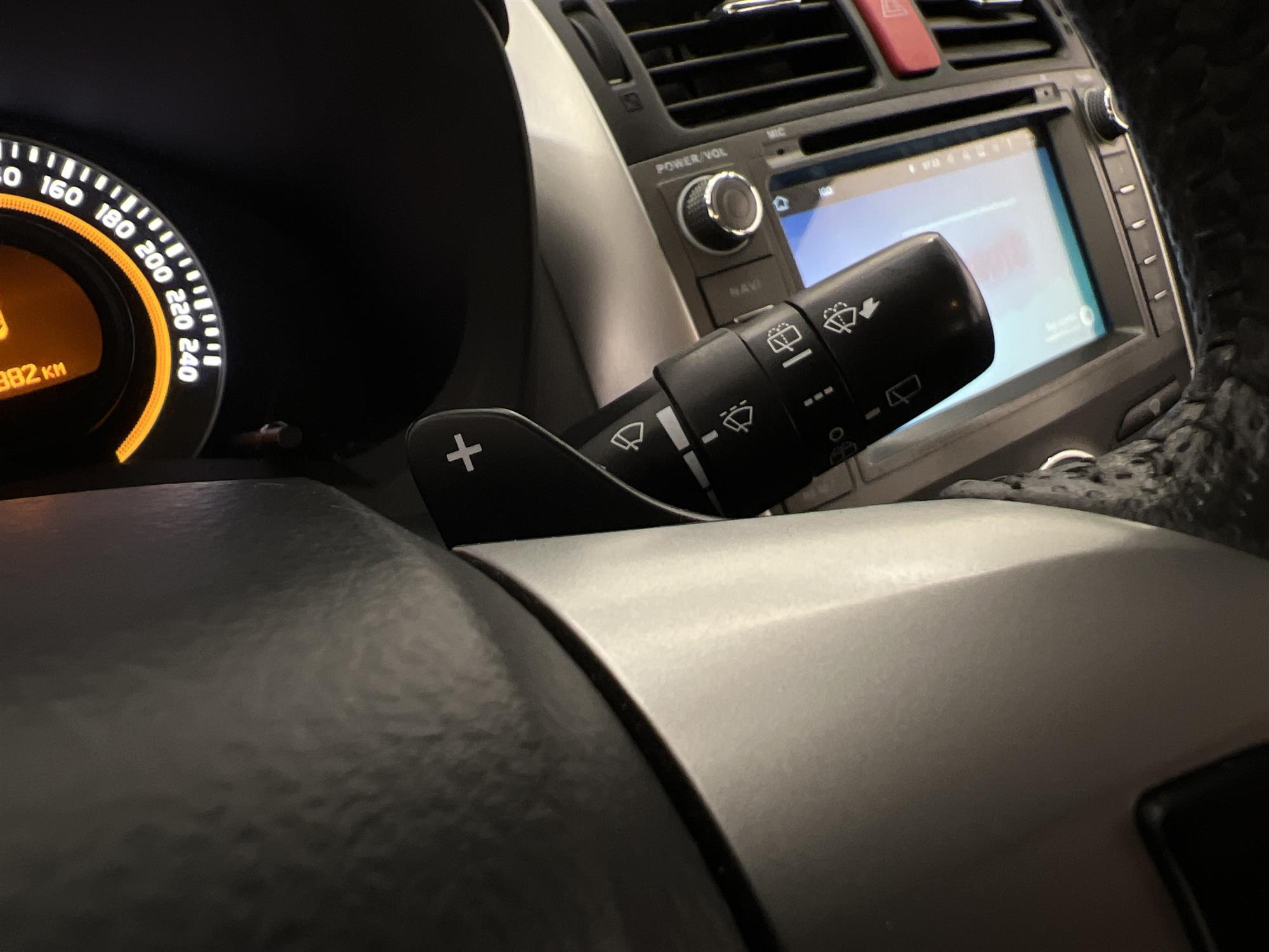Toyota Auris 1.6 132hk  M-Värmare Navigator B-Kamera 