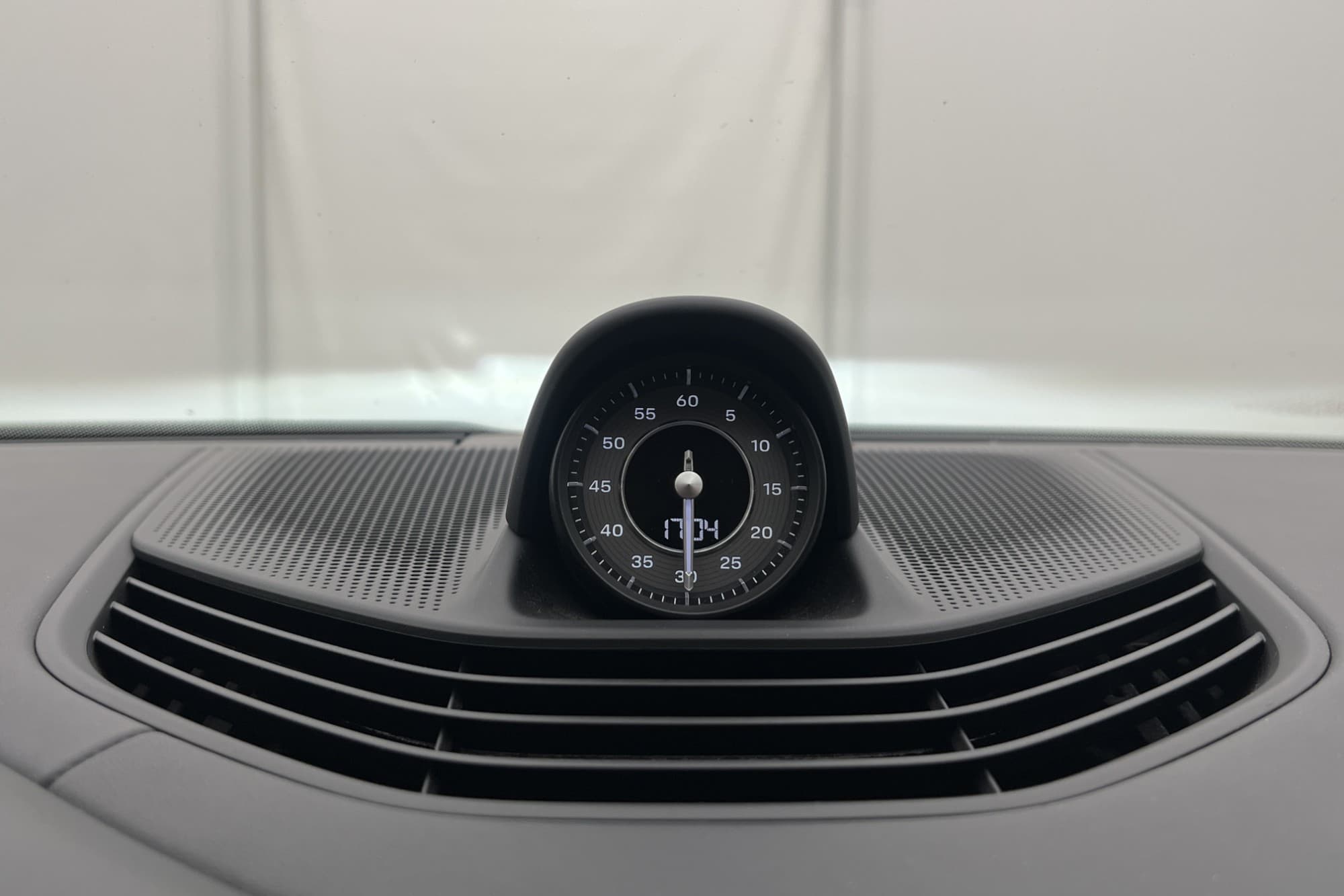 Porsche Taycan Turbo DD 625hk Chrono Luftfjädr BOSE 18-Vägs