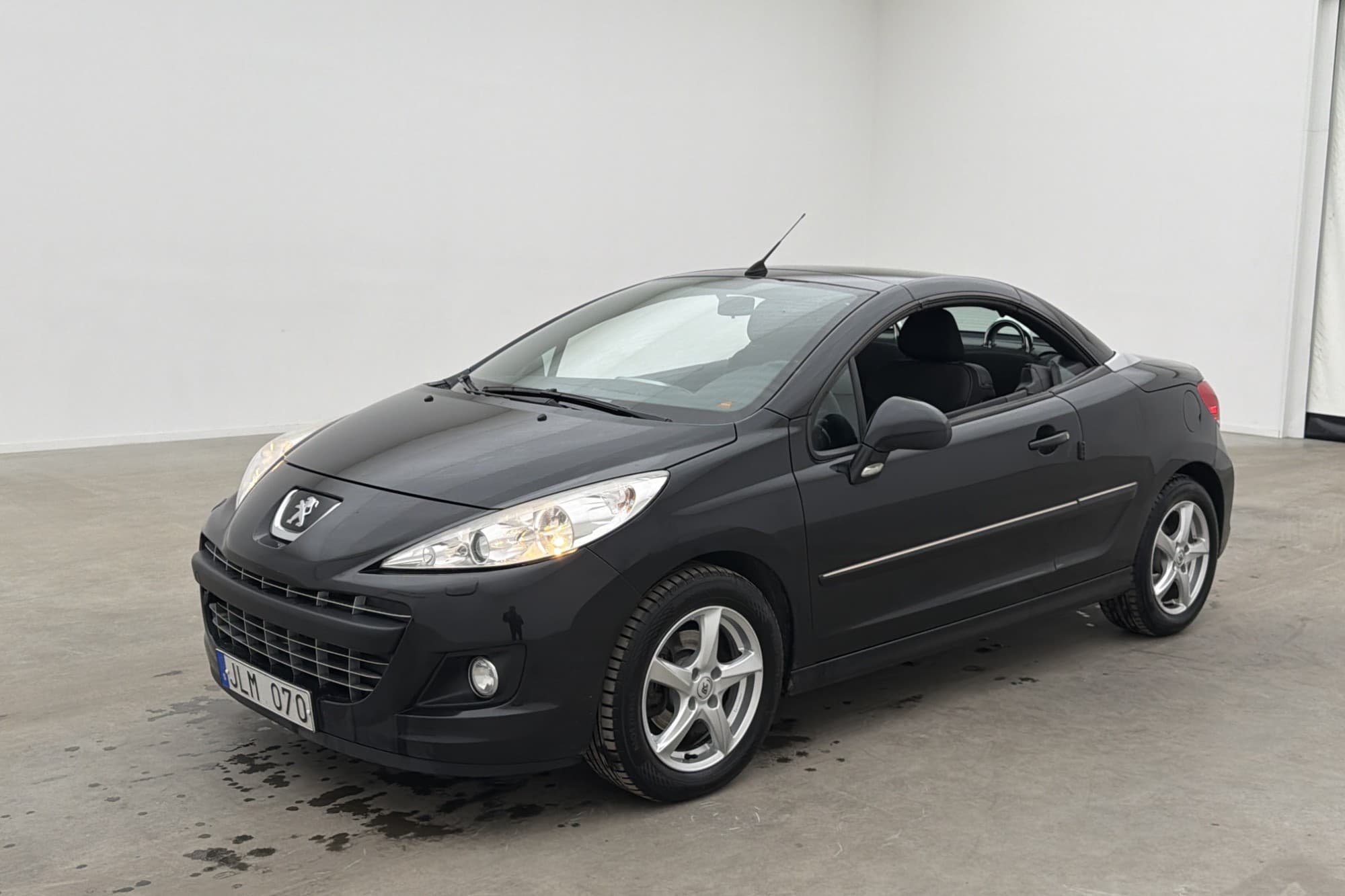 Peugeot 207 CC 1.6 VTi 120hk Cabriolet M&K-Värmare