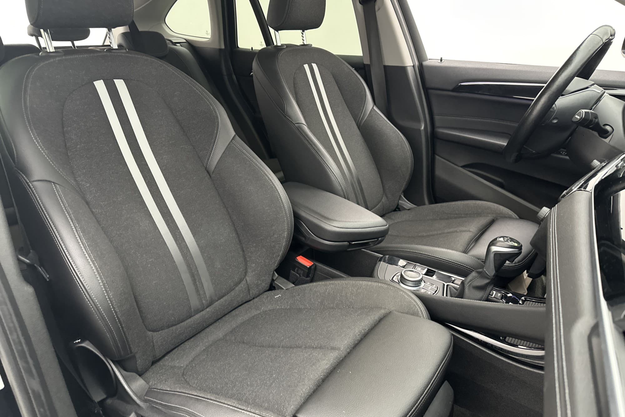 BMW X1 xDrive25e Sport line HiFi Kamera HUD Navi Halvskinn