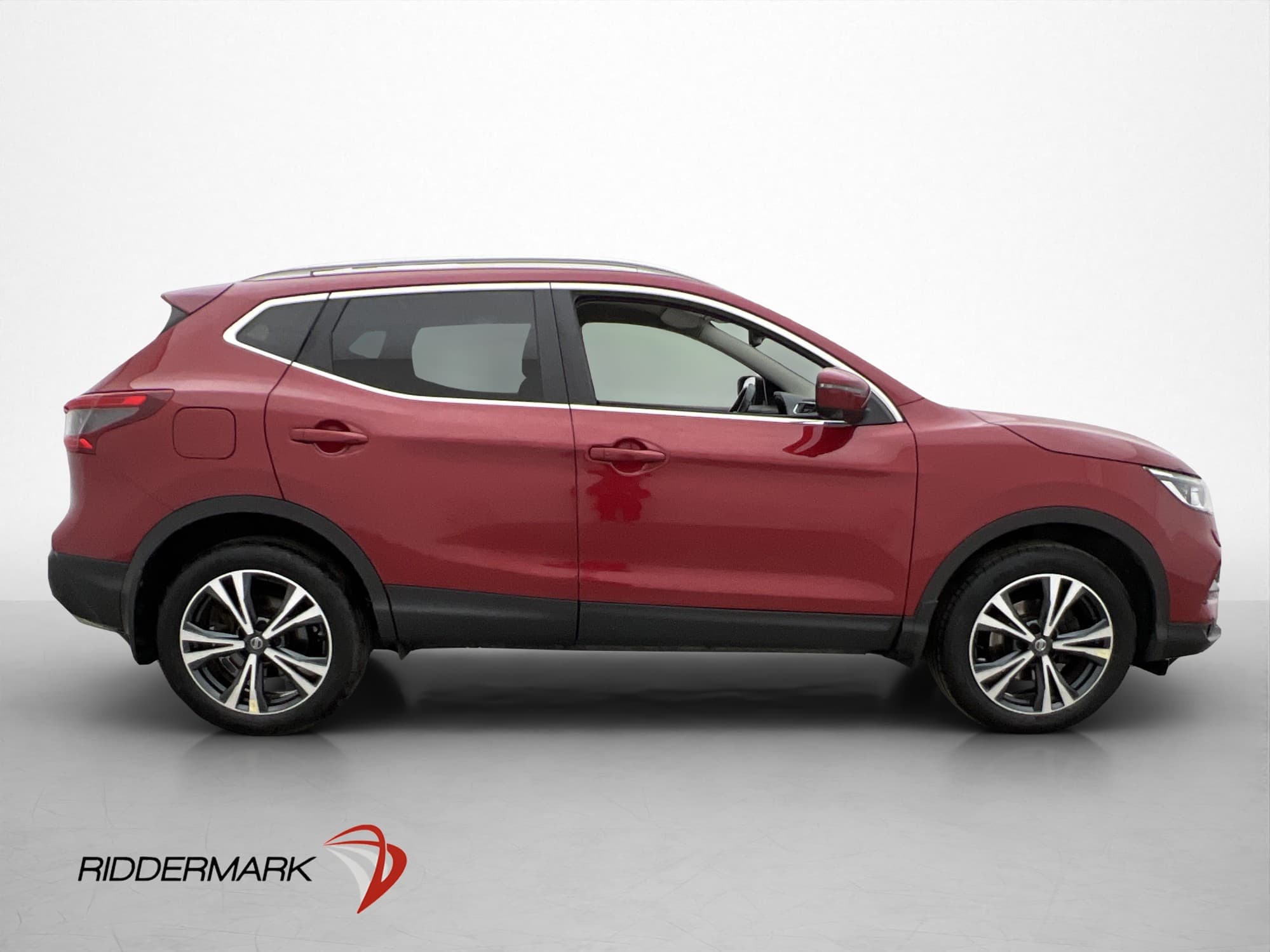 Nissan Qashqai 1.2 DIG-T 115hk Tekna 360° Navi Drag