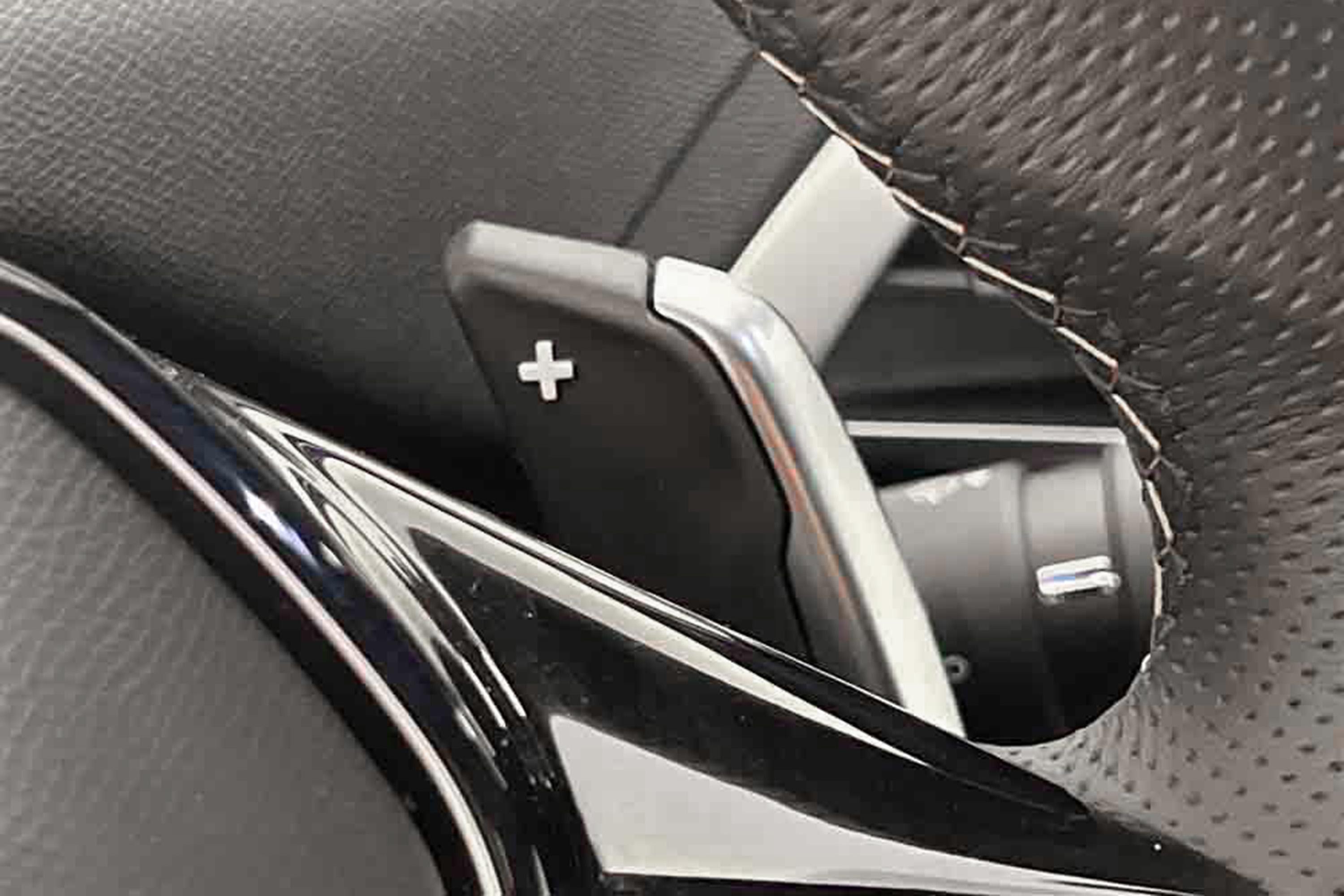 Peugeot 3008 1.5 BlueHDi GT Ultimate Pano Skinn 360° M-Värminteriör