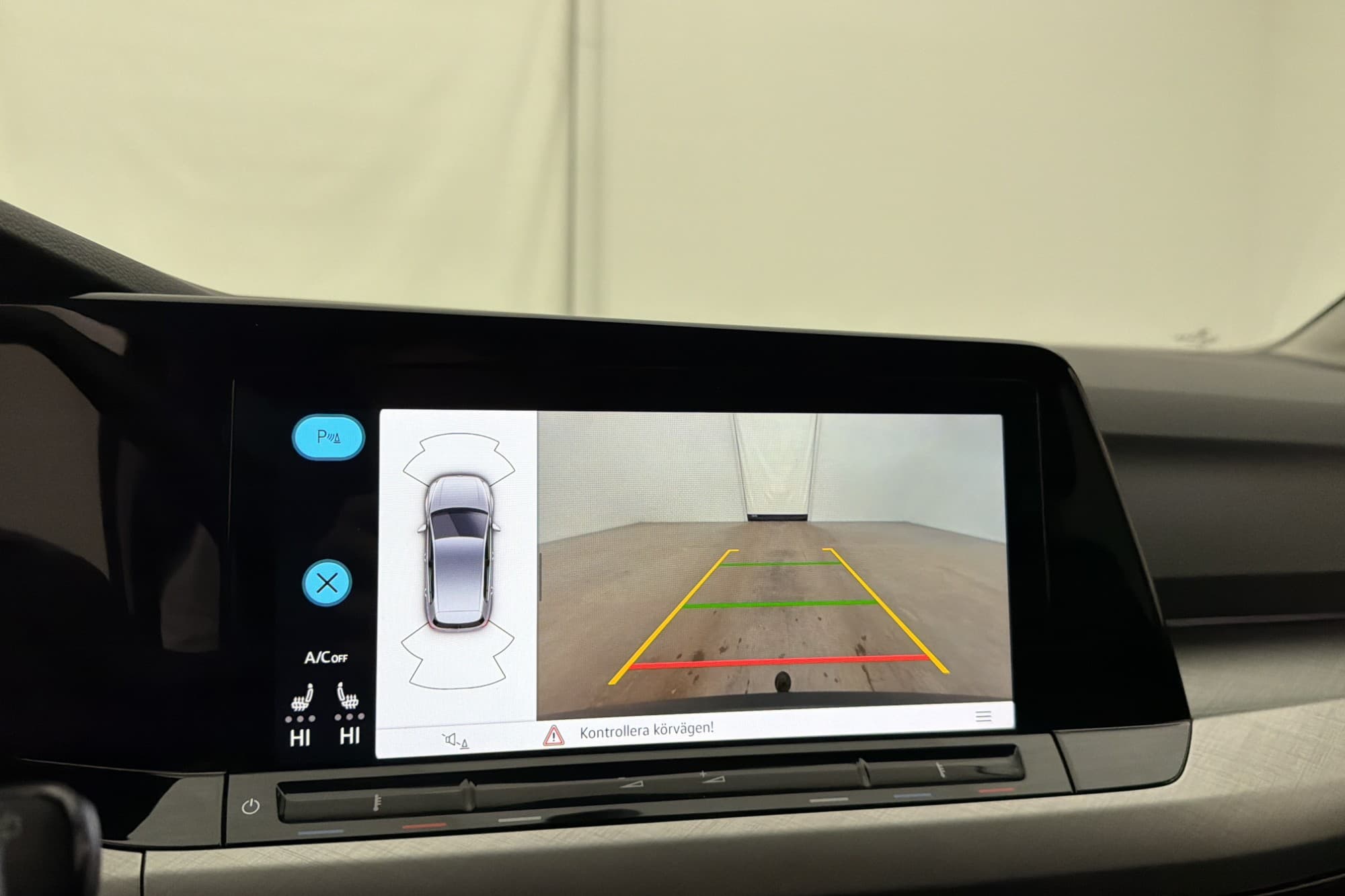 Volkswagen Golf 1.5 eTSI Cockpit Kamera Värm Adapt-fart Drag