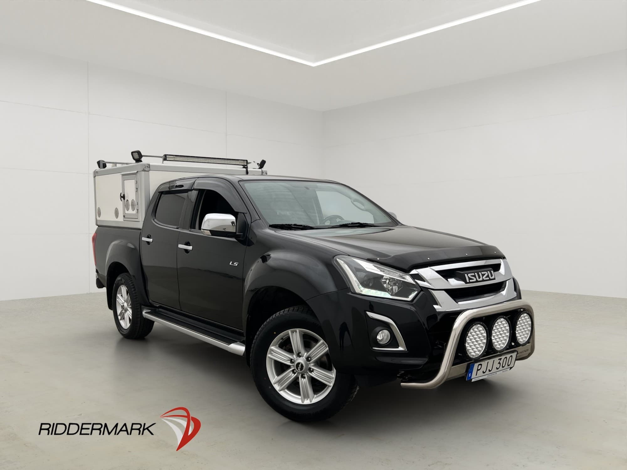 Isuzu D-Max