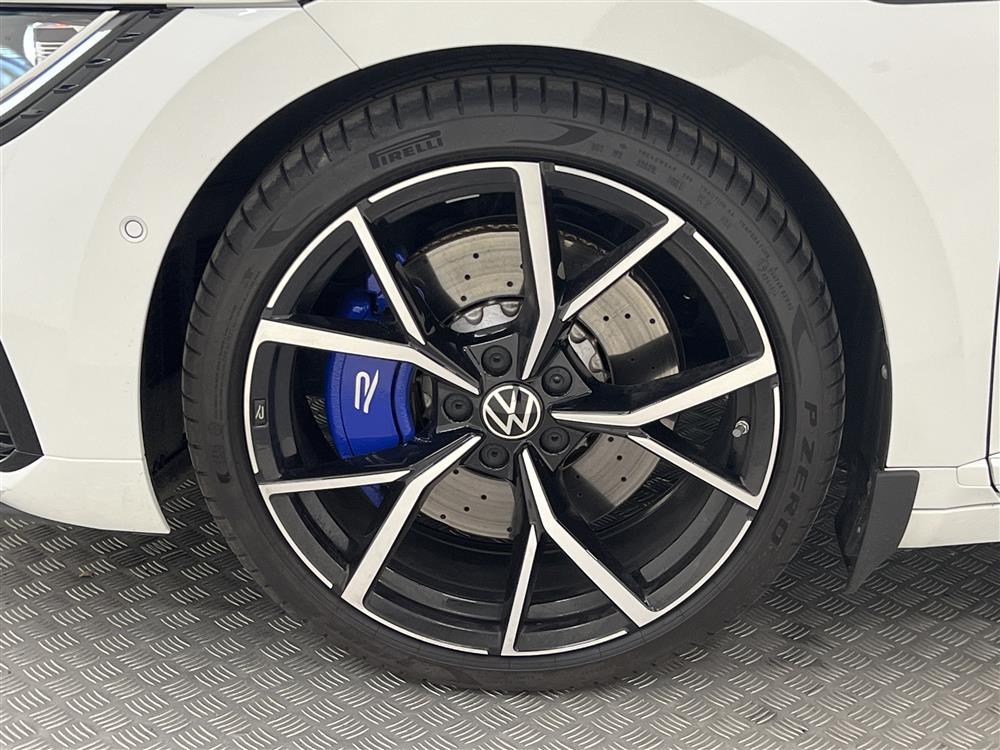 Volkswagen Arteon Shooting Brake R TSI 4M 320hk HuD Skinninteriör
