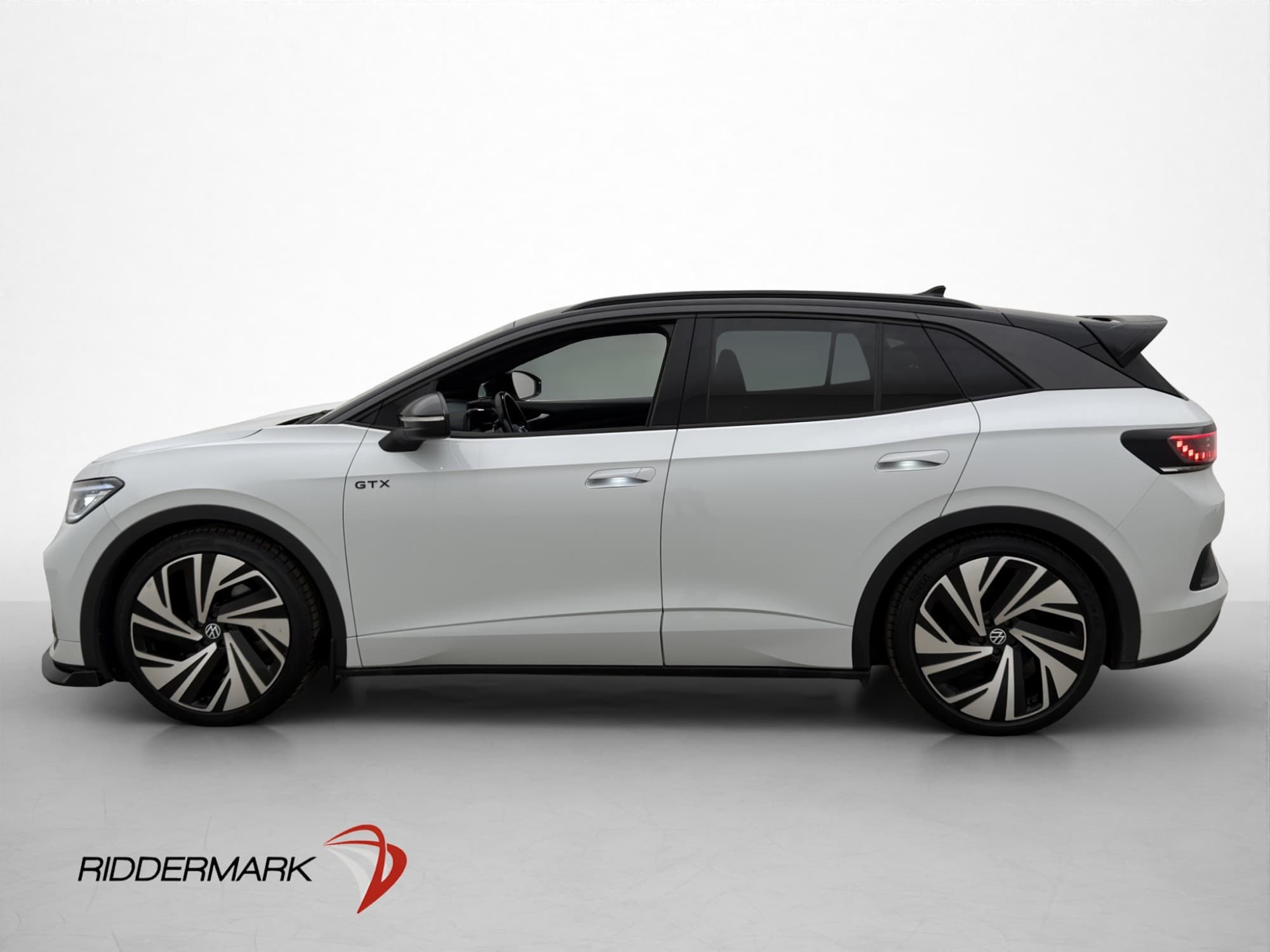 Volkswagen ID.4 GTX TopSport Dragkrok 360° kamera IQ.Light