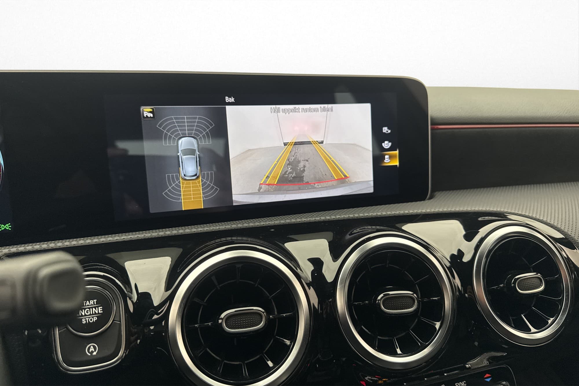 Mercedes-Benz A180 AMG Wide Kamera Navi Keyless Sportstolar