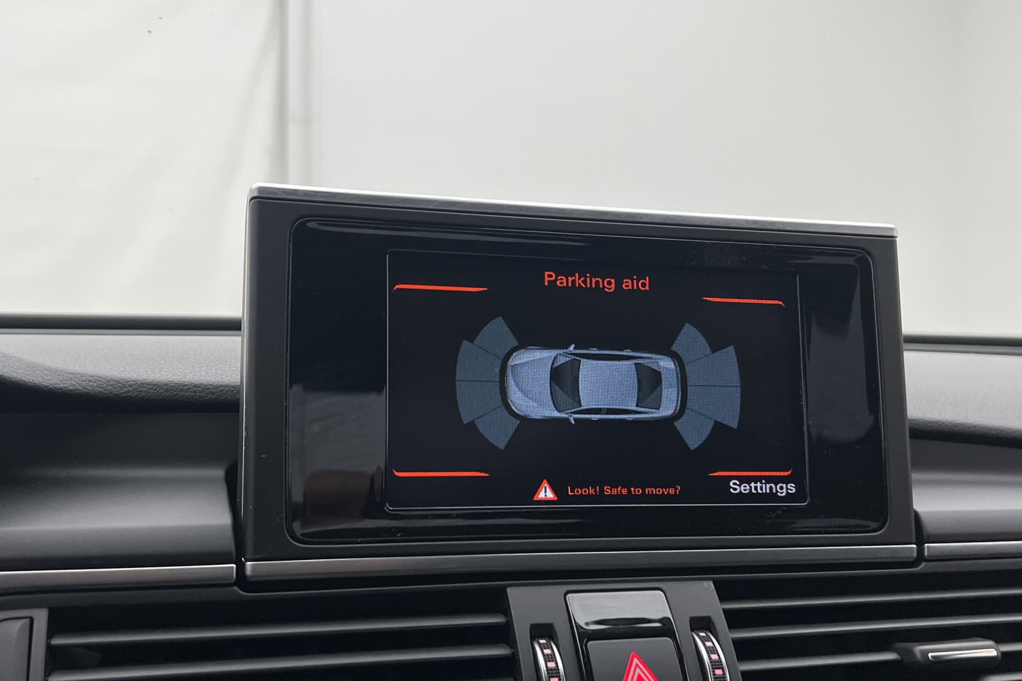 Audi A6 Sedan Sedan 3.0 TDI V6 218hk Ambition Sensorer